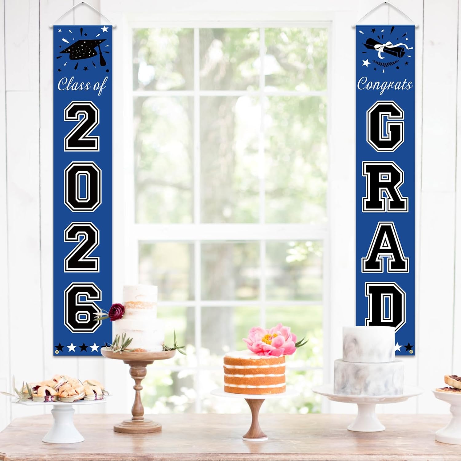 2026 Graduation Decorations / Blue