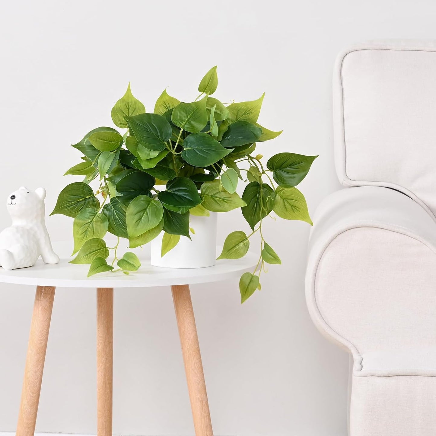Faux Plants Indoor / White Ceramic Pot