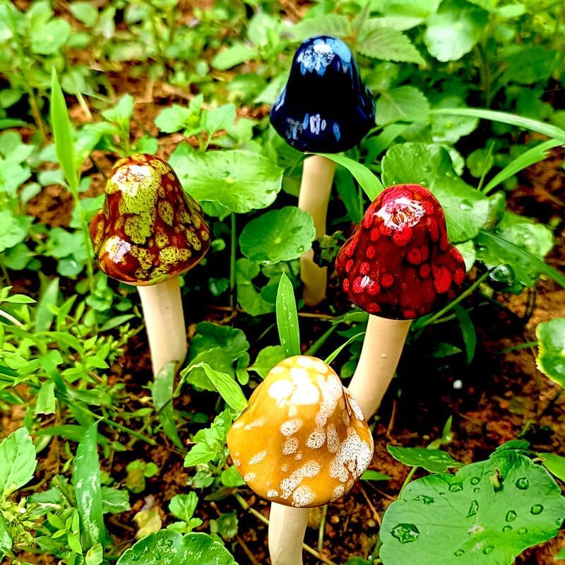Plant Decorations / 4.7" Lawn Ornaments Fake Mushrooms / Set of 8