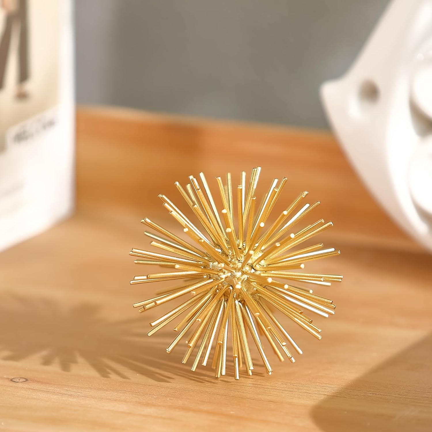 Modern Metal Starburst Centerpiece / Gold-starburst-4.2