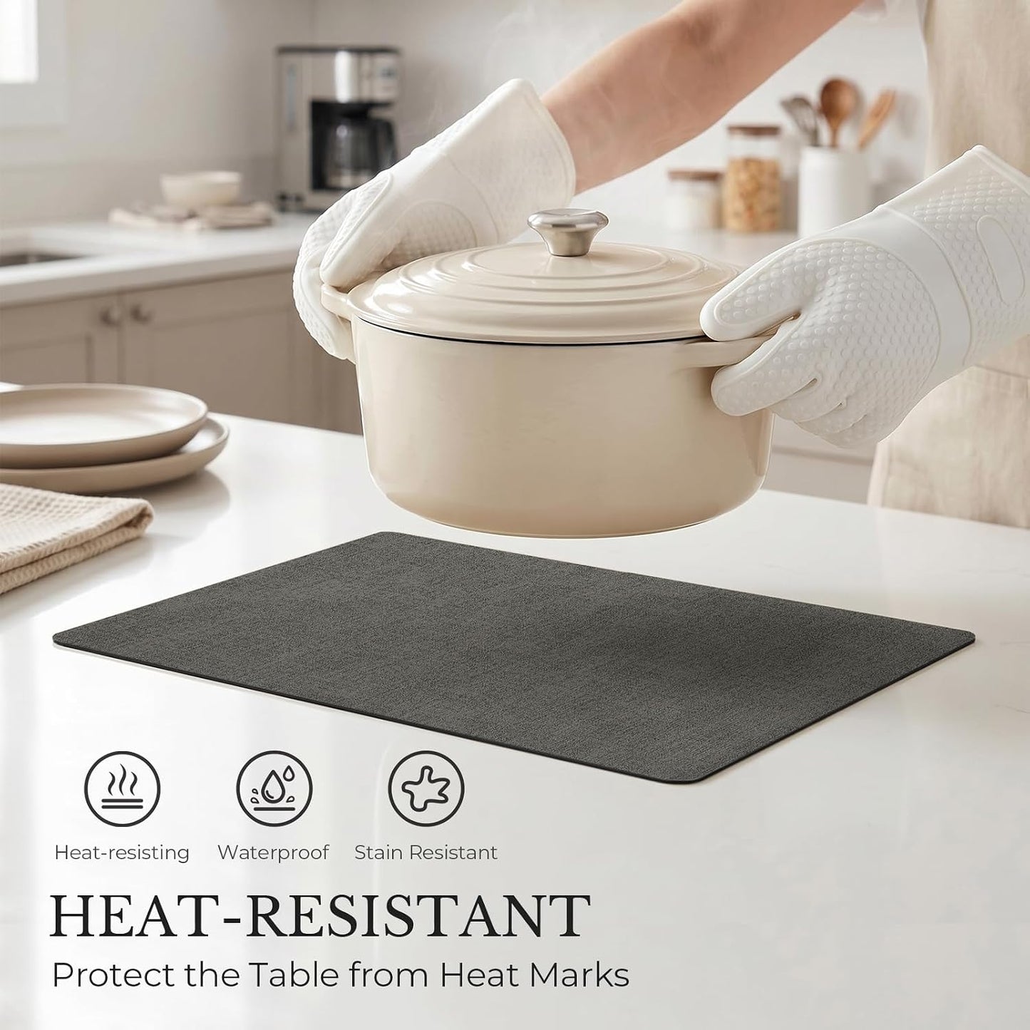 Romanstile Vinyl Placemats Set of 8, Reversible Faux Leather Heat Resistant Wipeable Table Mats, Waterproof Washable