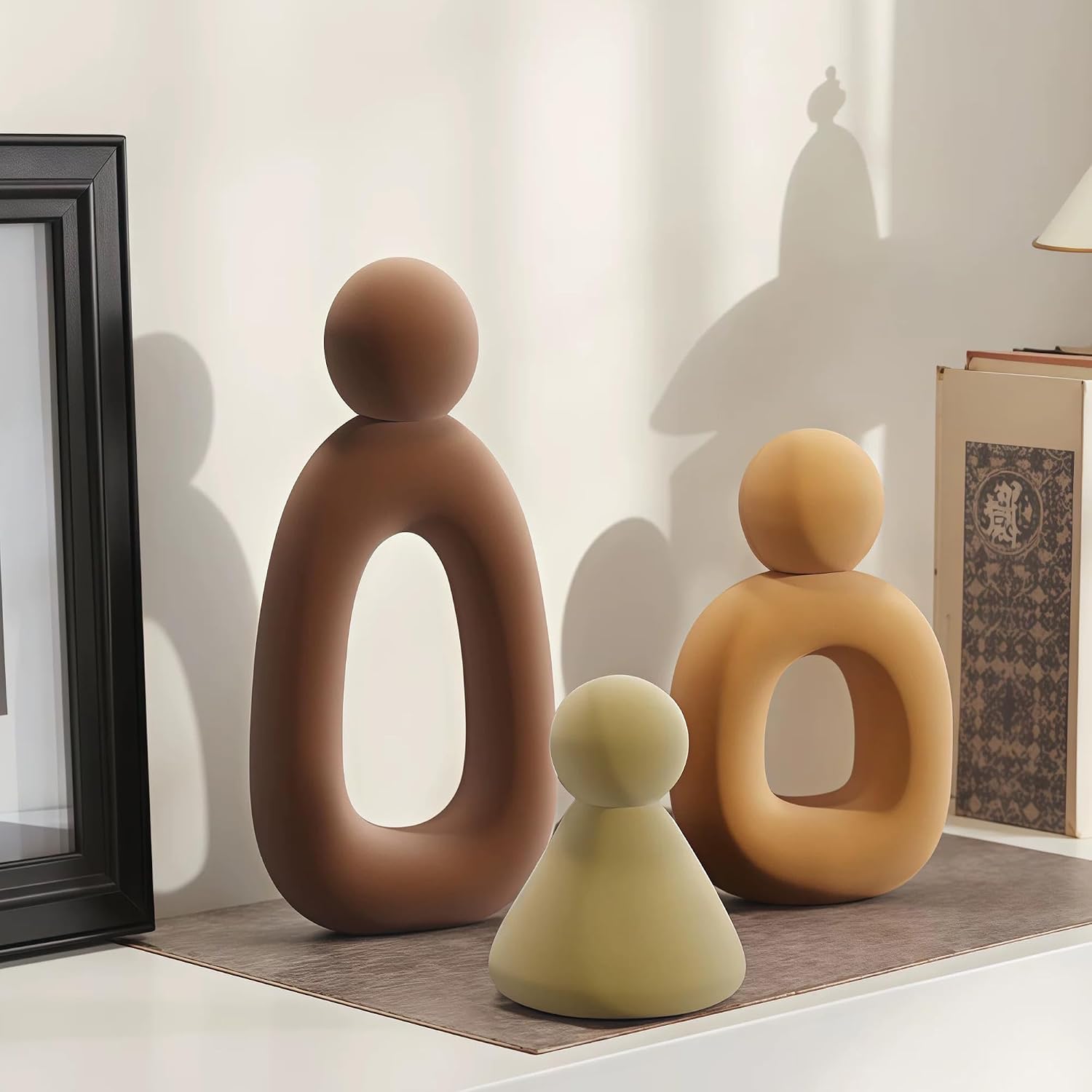 Modern Living Room Character Design / Flocking Color