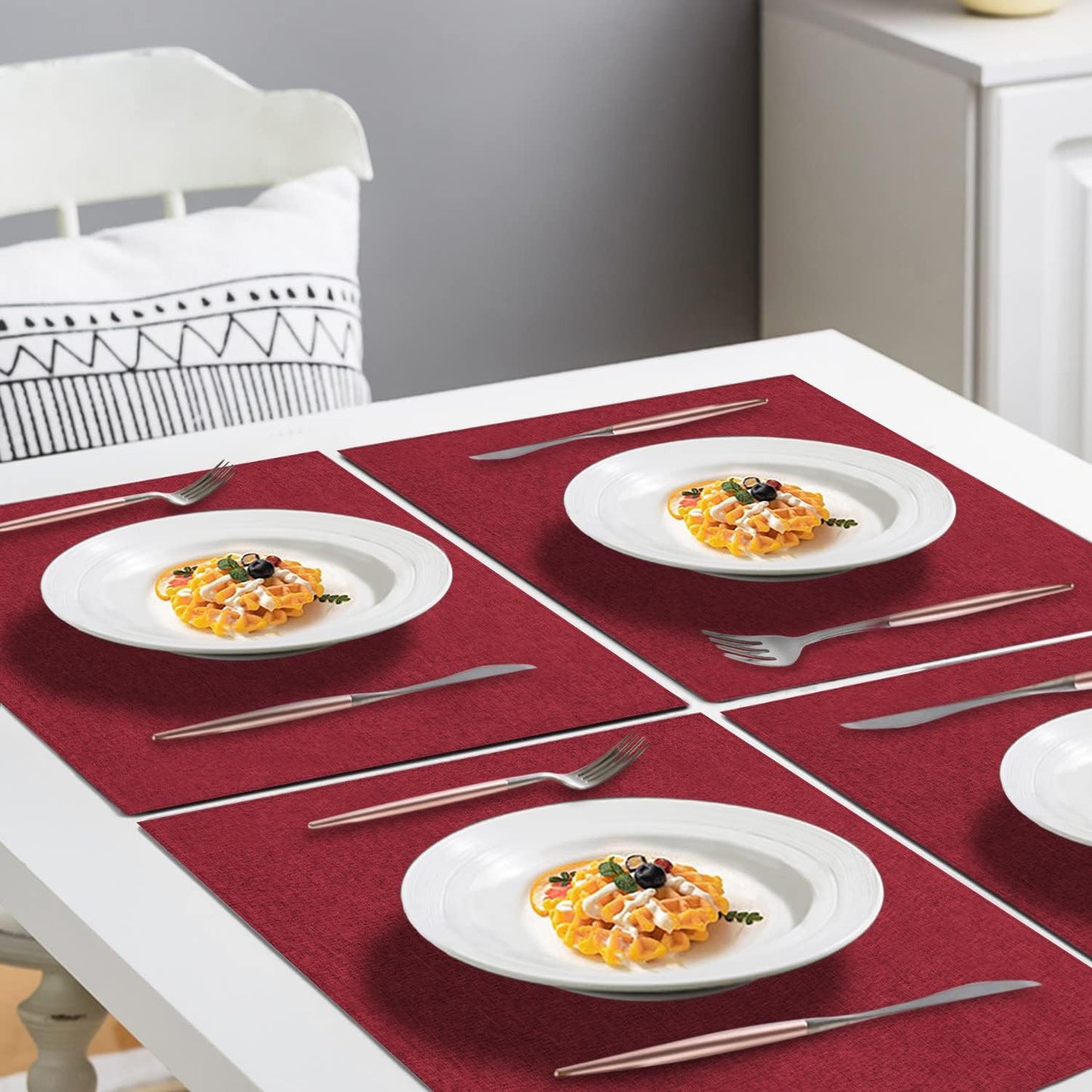 Cloth Placemats Set of 6, Cotton Linen Blend Machine Washable Durable Linen Table Mats, Heat Resistant Placemats