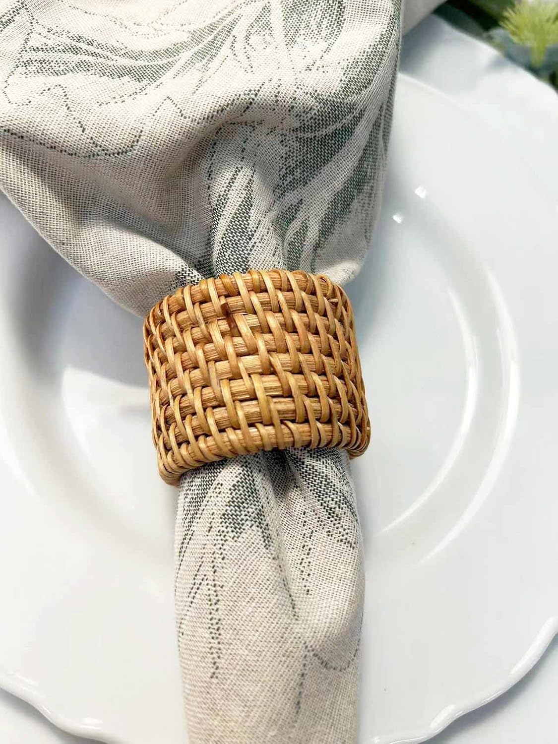 Farmhouse Chic Mother's Day Napkins Holder / Natural / Set of 4