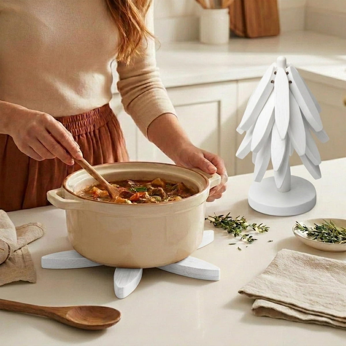 Tree Shaped Wooden Trivets for Hot Dishes, Pots & Pans - Hot Pads | Heat-resistant countertop protection, compact