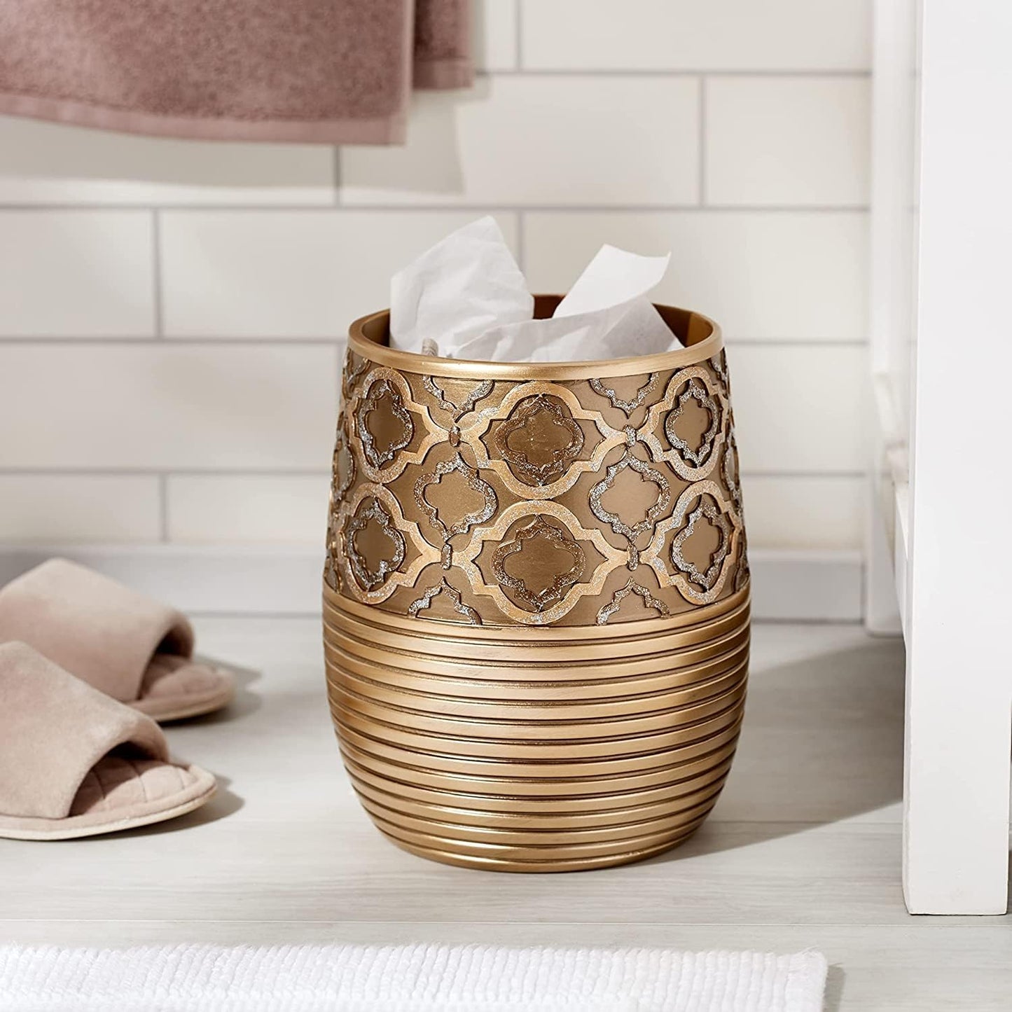Zahari Home 2pc Spindle Modern Bath Accessories Set Waste Basket & Tissue Box Modern Classic Contemporary Decorative