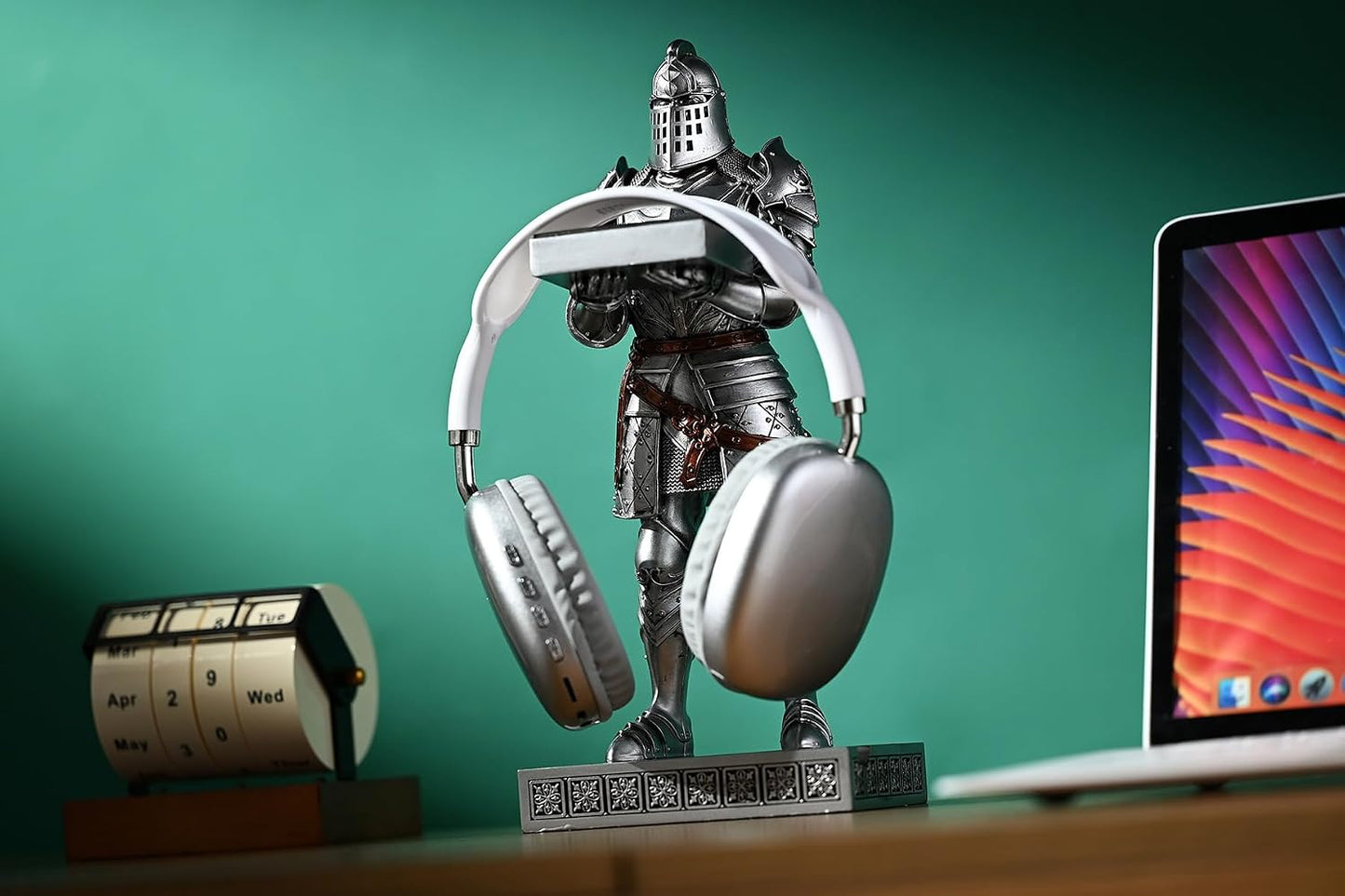 King's Guard Headphone Stand Watch Stand Jewelry Holder Tray Tower Silver | 12.20 Inch Resin Warrior Pen Holder Cell