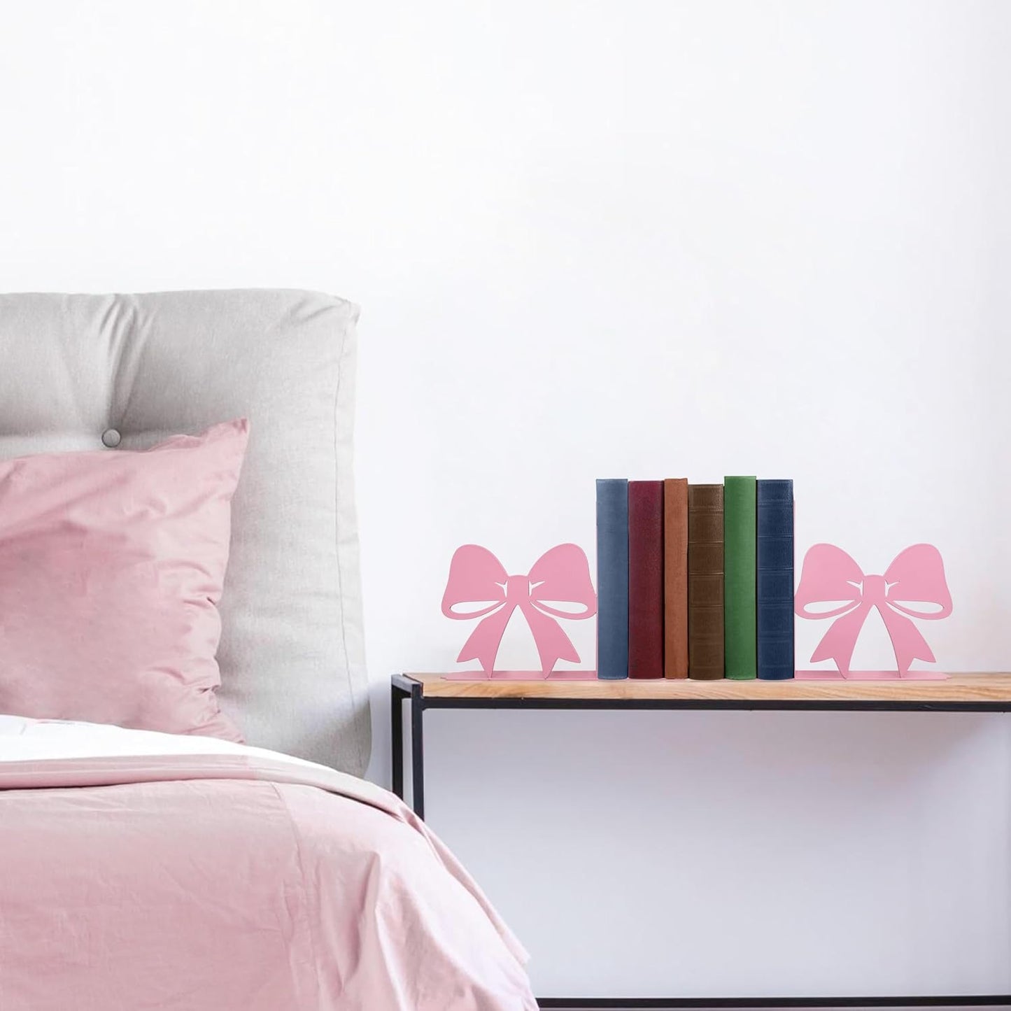 Bow Decor Metal Bookends / Pink