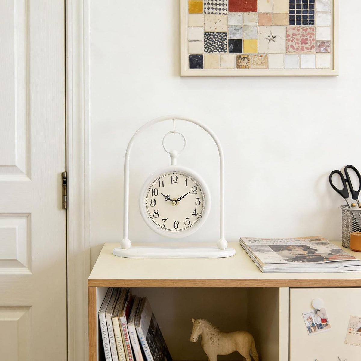 Vintage Small Table Clock, Farmhouse Table Clock, Silent Non-Ticking Battery Operated Desk and Shelf Clocks for Living