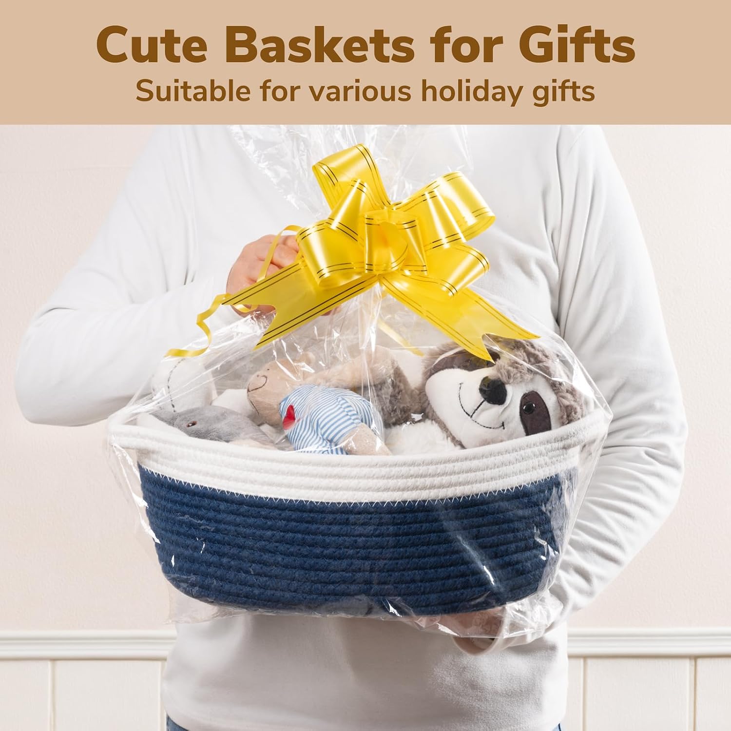 Small Woven Basket / Navy / 12 x 8 x 5