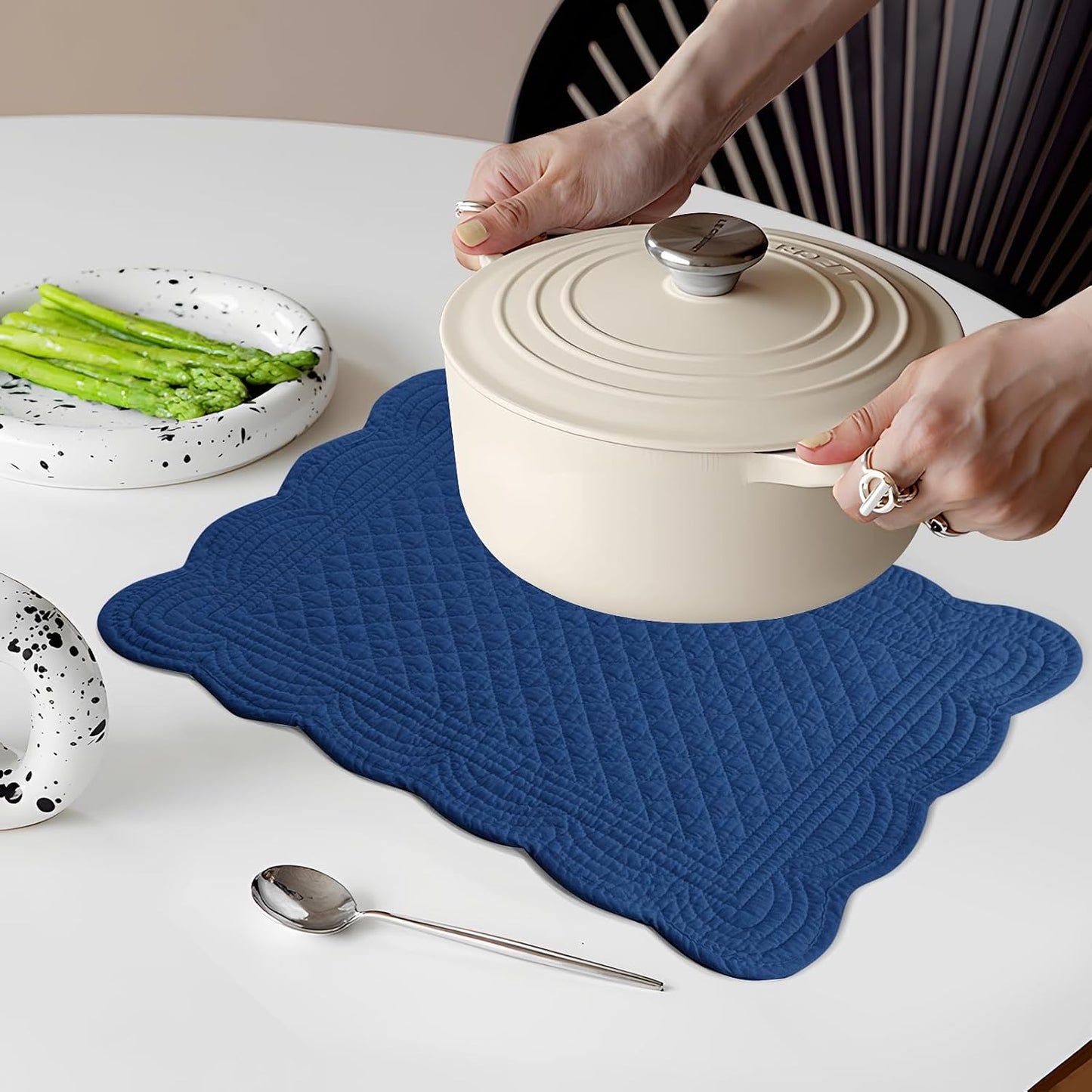 6 PC Quilted Placemats, 18"X13"Extra Large Cotton Placemats Set of 6, 100% Cotton Fabric Washable Cloth Table Mats for