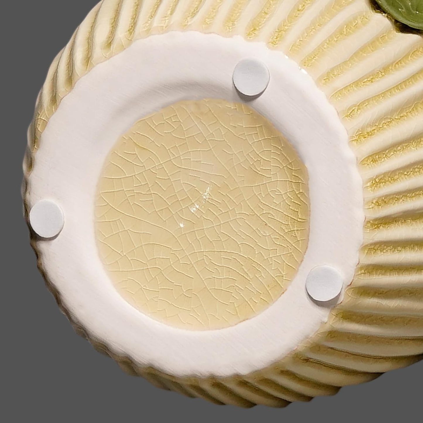 Ceramic Vase / Modern Centerpiece Vases Home Decor / Yellow / 9 Inch
