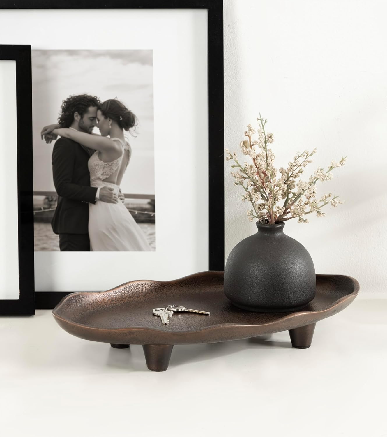 Alessia Modern Decorative Scalloped Oval Footed Metal Tray / Bronze / 14 x 8