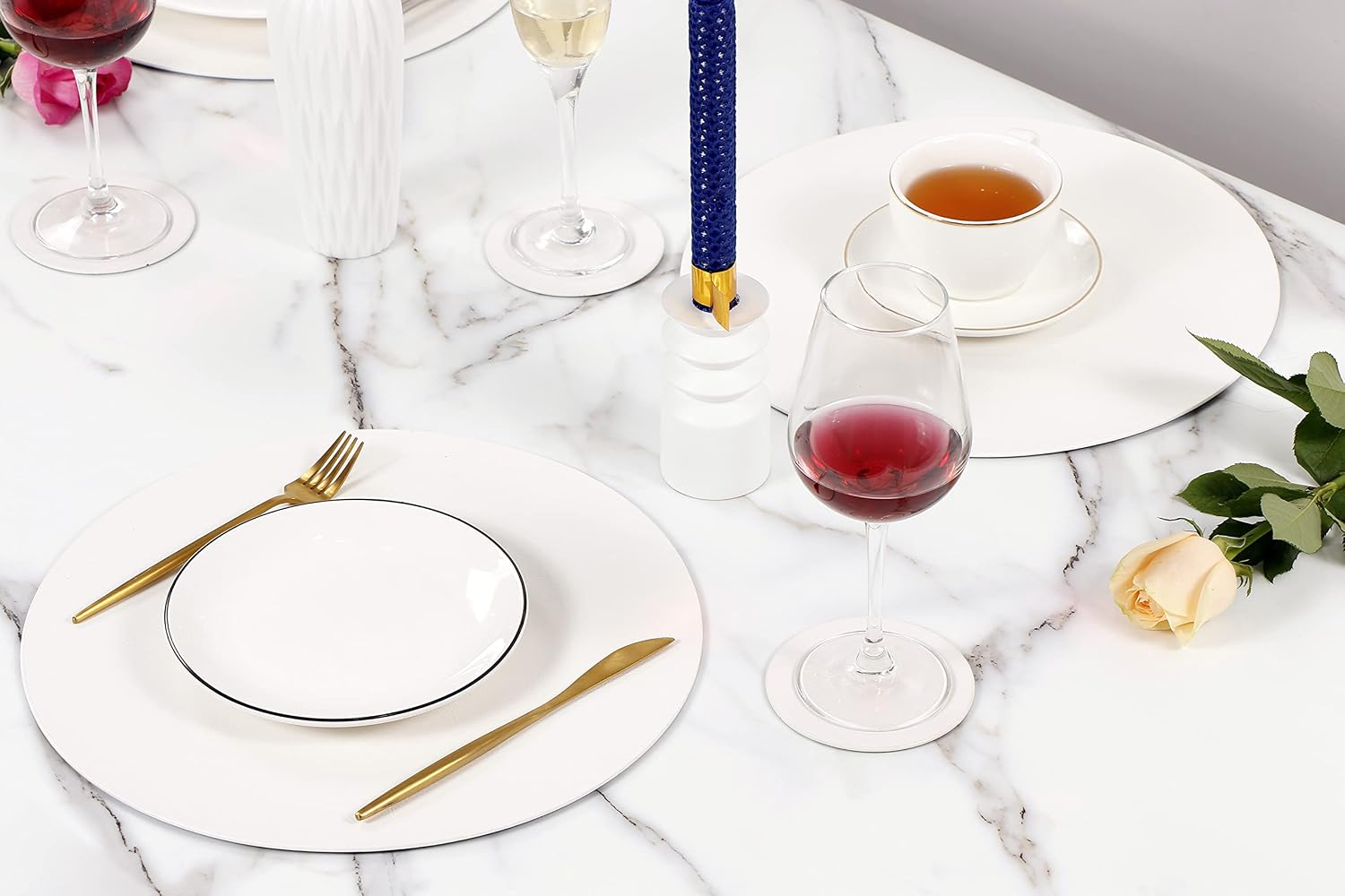 Embossed PU Leather Placemats, Waterproof Coffee Coasters, Kitchen Table Mats, Easy to Wipe Off for Dining Round Table