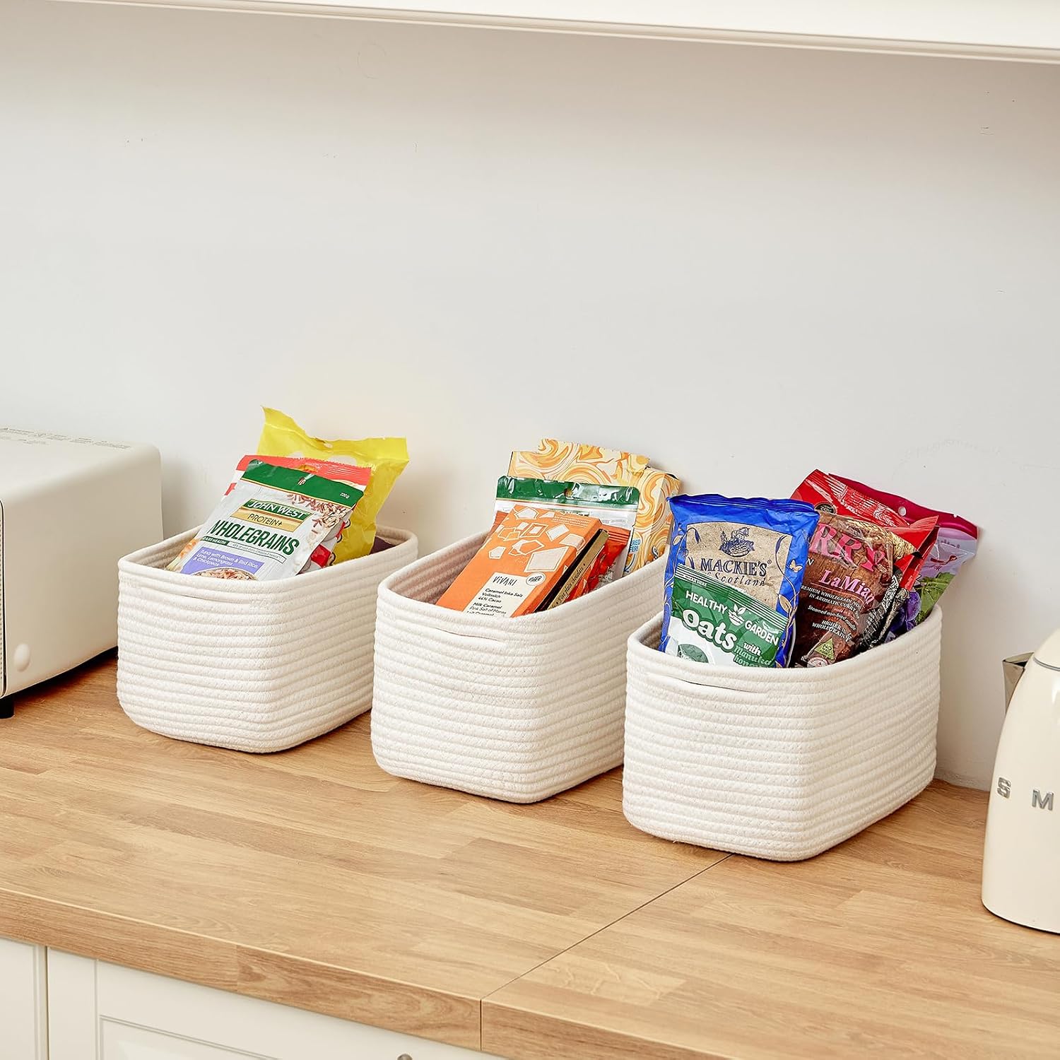 Bathroom Storage Basket / White / 10.6 x 6.7 x 6.7