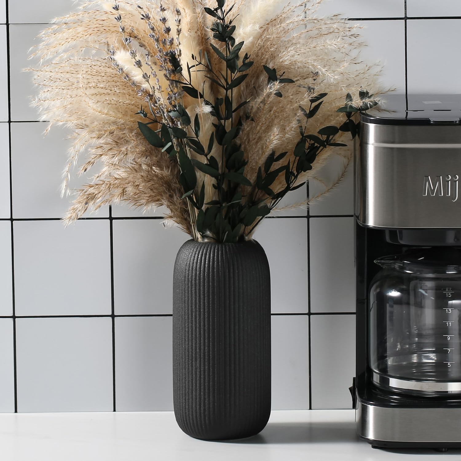 Bohemian Ceramic Vase / Black / 8in-pill / 8 Inch