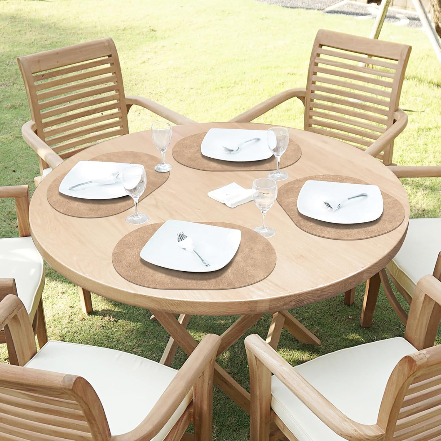 ADRIMER Placemats, Heat Resistant Oval Place Mats Set of 12 Washable 12 x 17 Inch, Waterproof Table Mats Set of 12