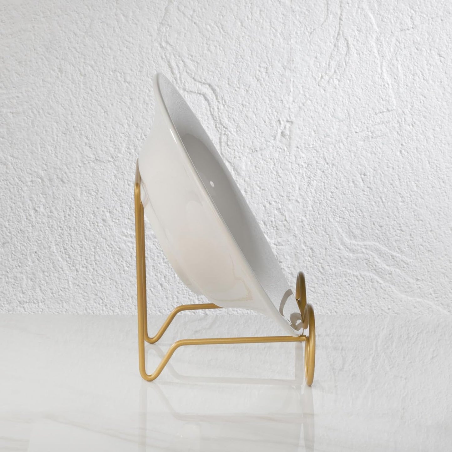 TRIPAR Stratford 9" Large Gold Metal Bowl Stand Display Rack Easel for Bowls, Platters, Cookbooks, Plates and Artwork