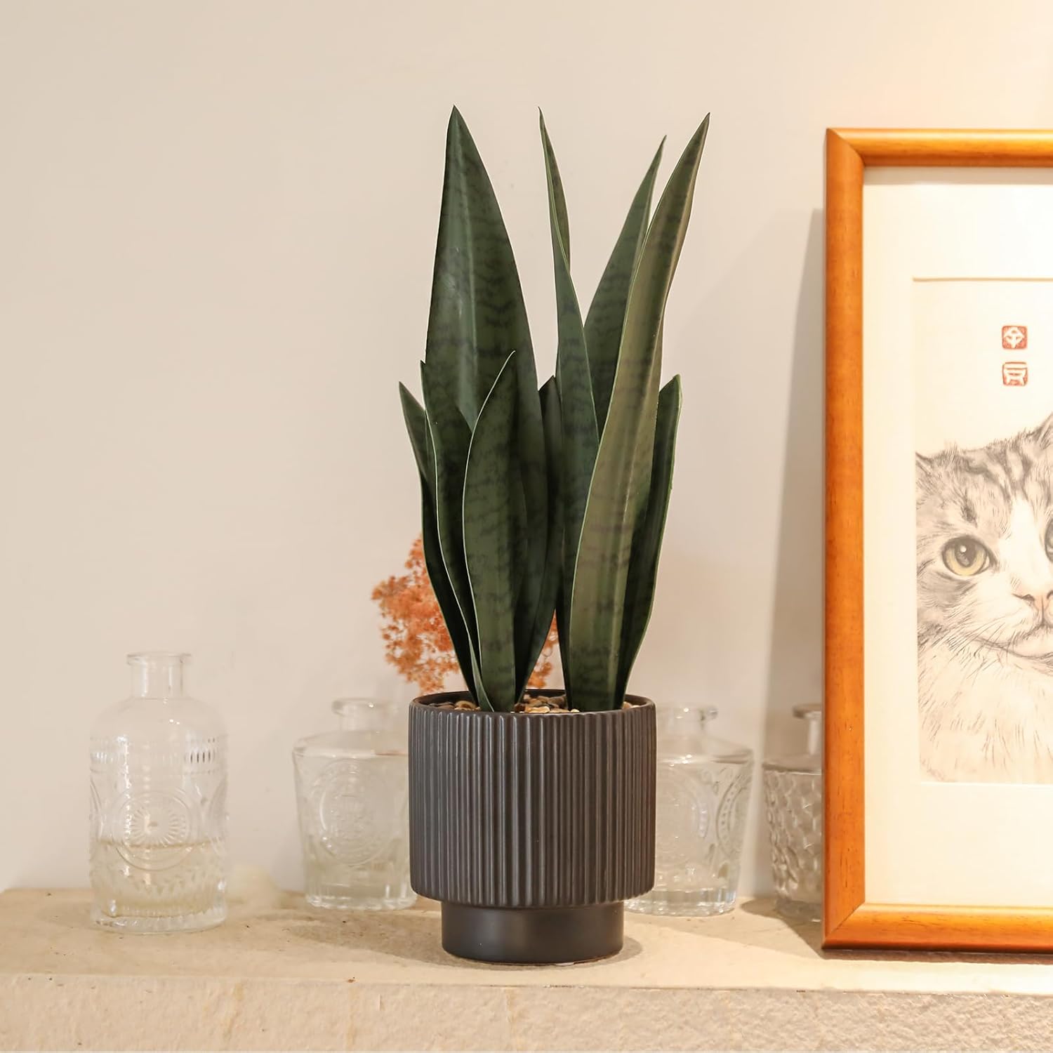 Ceramic Pot Desk Small Fake Plant / Black