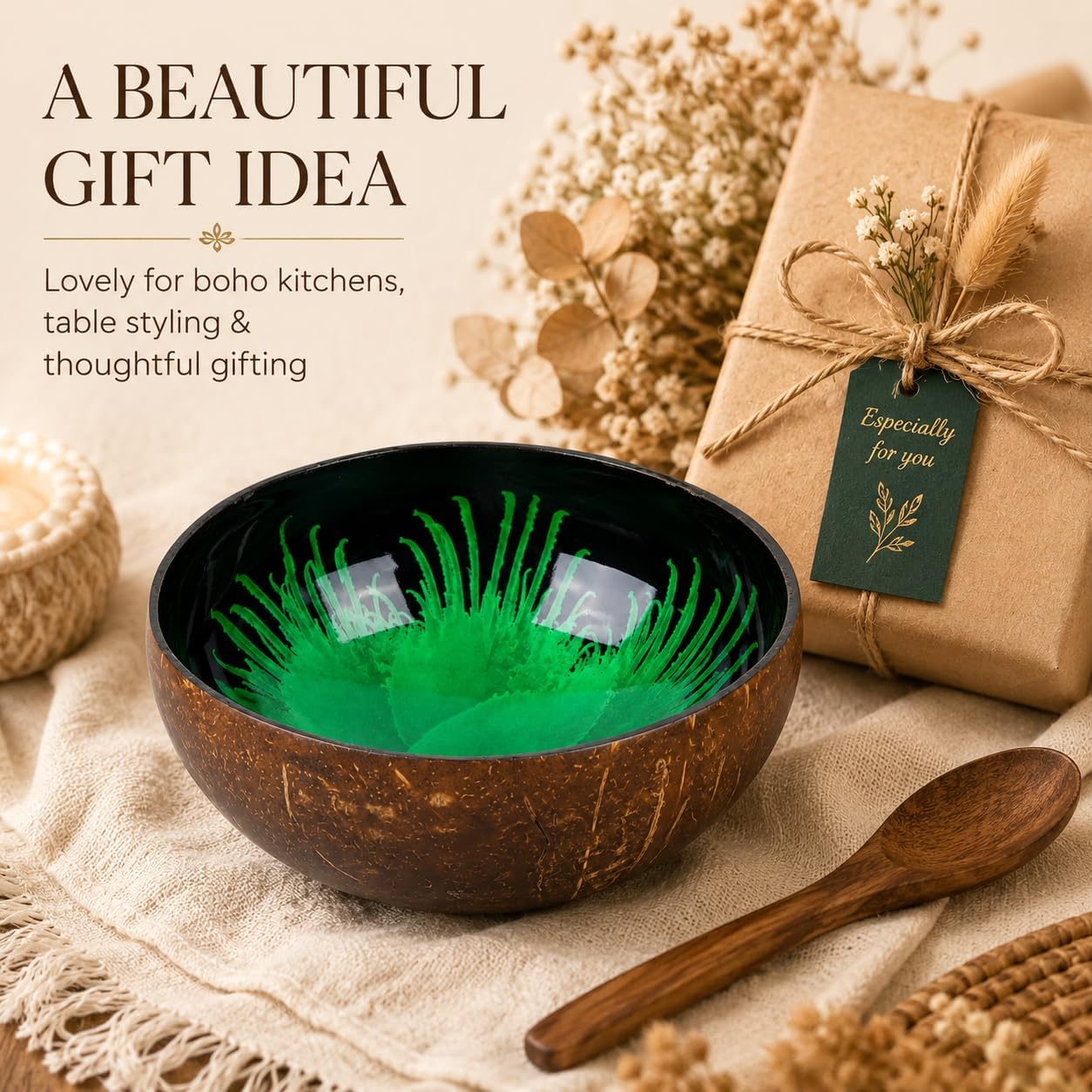 Natural Coconut Bowl / Feather Green