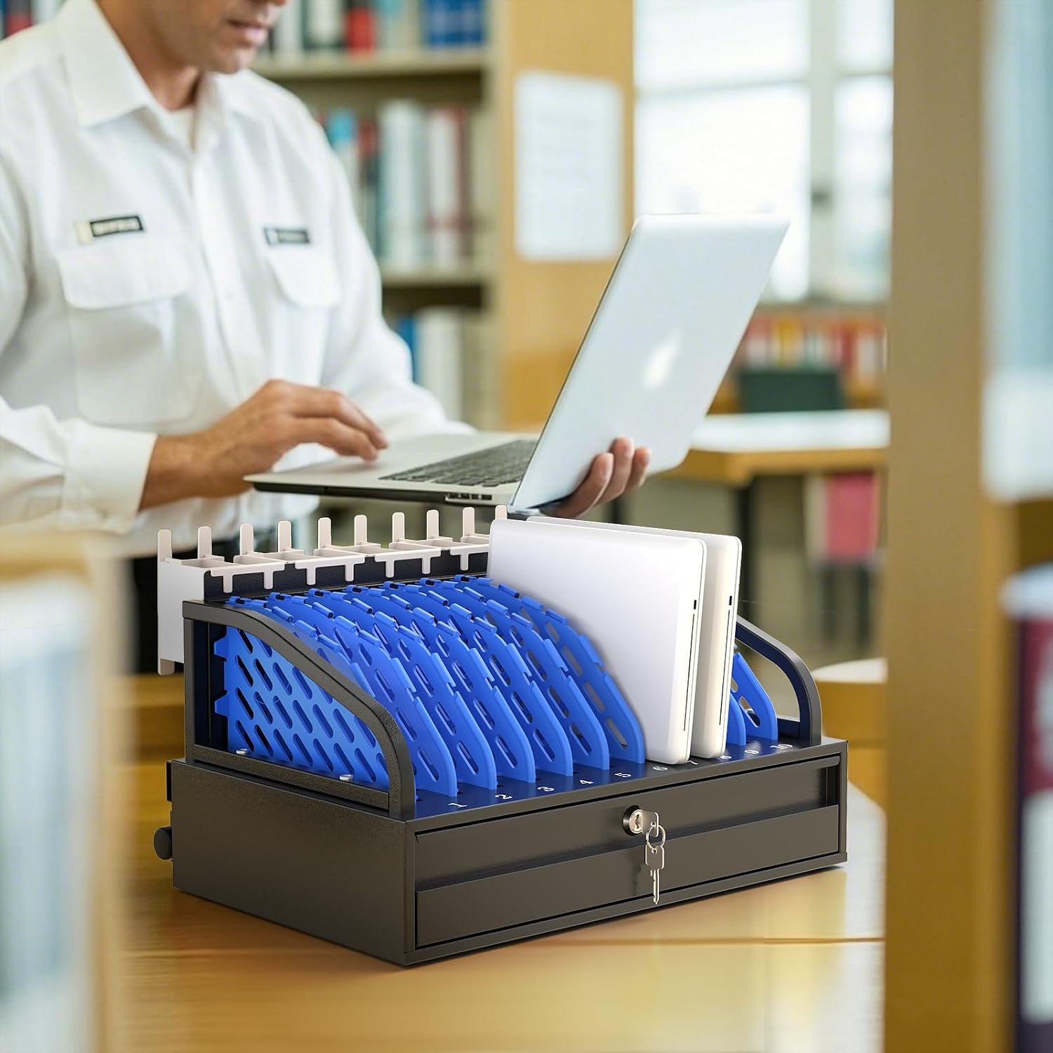 POCHAR 10-Device Open Charging Station for Chromebooks, iPads & Tablets | Heavy-Duty Steel Charging Rack with Lockable