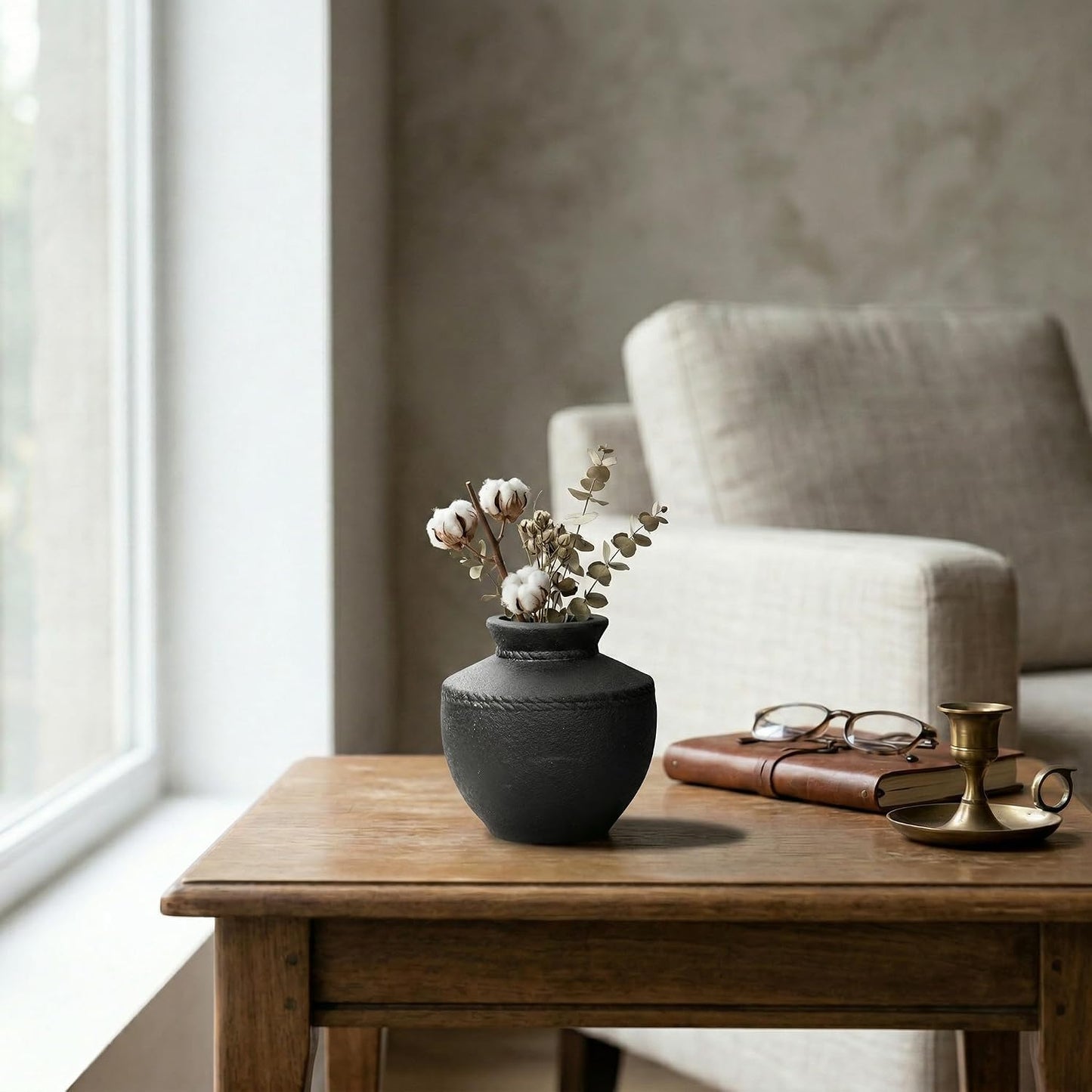Ceramic Vase / Small Rustic Farmhouse Flower Vases / Black / 6 Inch
