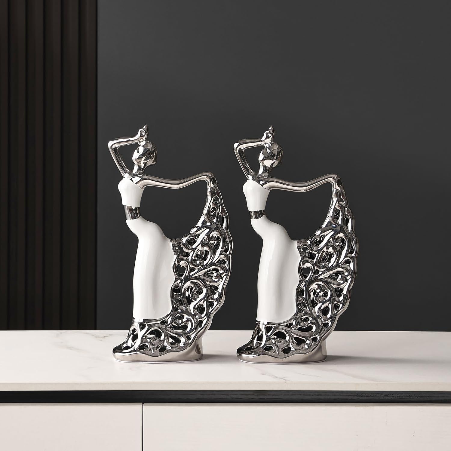 Ceramic Statues Home Decor / White and Silver / Set of 2