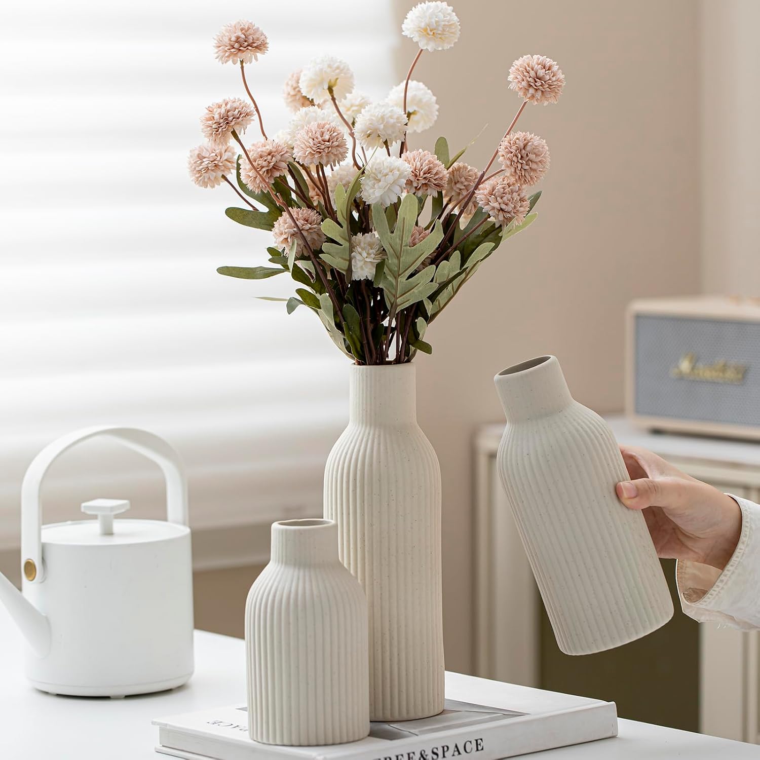 Modern Ceramic Vases / Beige / Set of 3