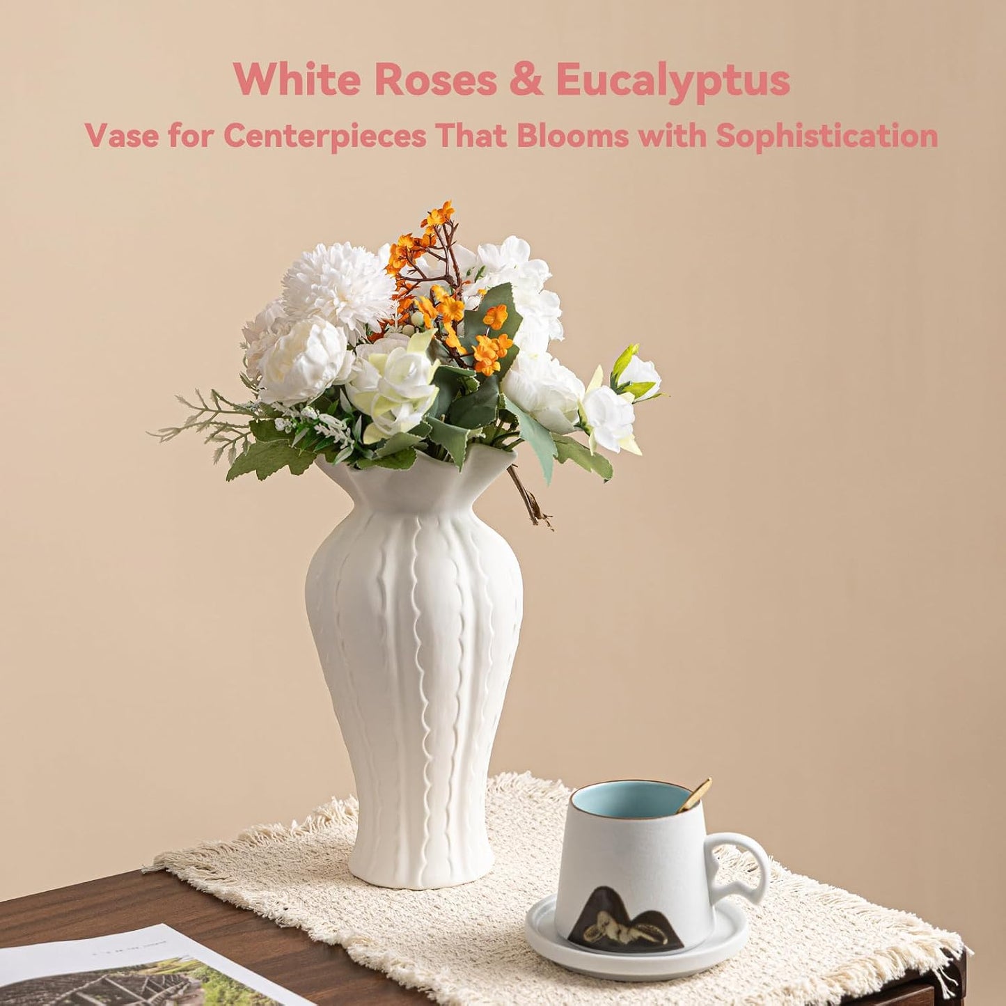 Sculptural Lily Vase / White