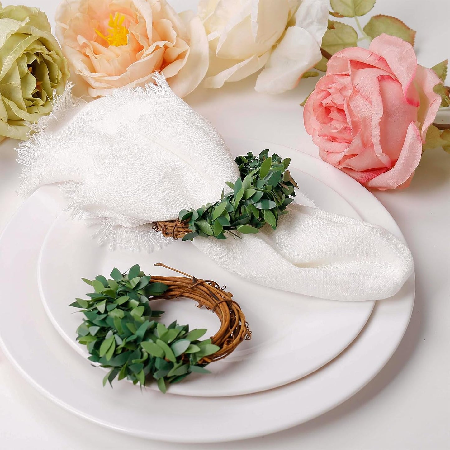 Spring Wreath Farmhouse Napkin Rings Greenery Napkin Holders Rattan / Green Leaves / Set of 6