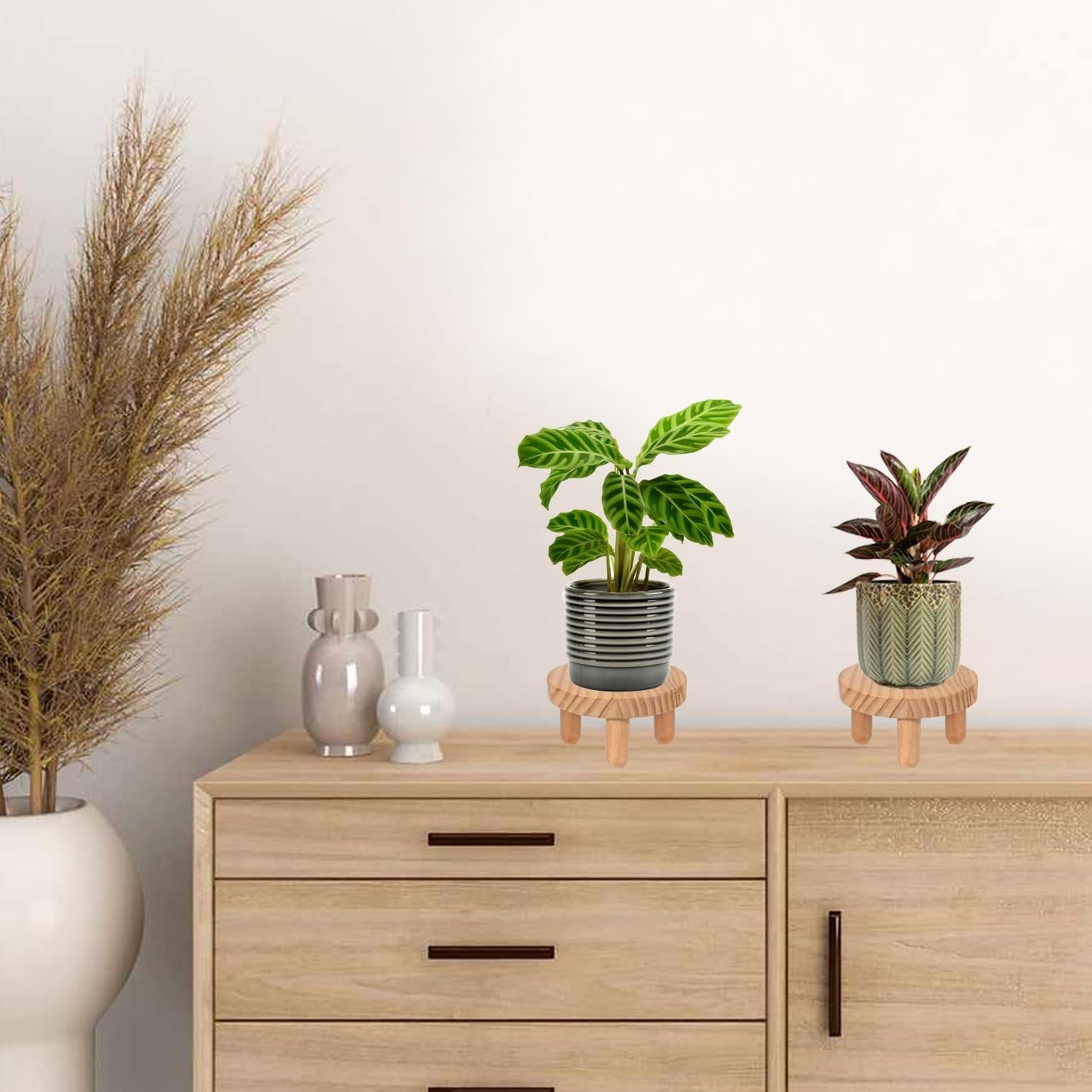 Decorative Round Wood Desktop Plant Stand Mid Century Kitchen Counter Pedestal Stand / Natural