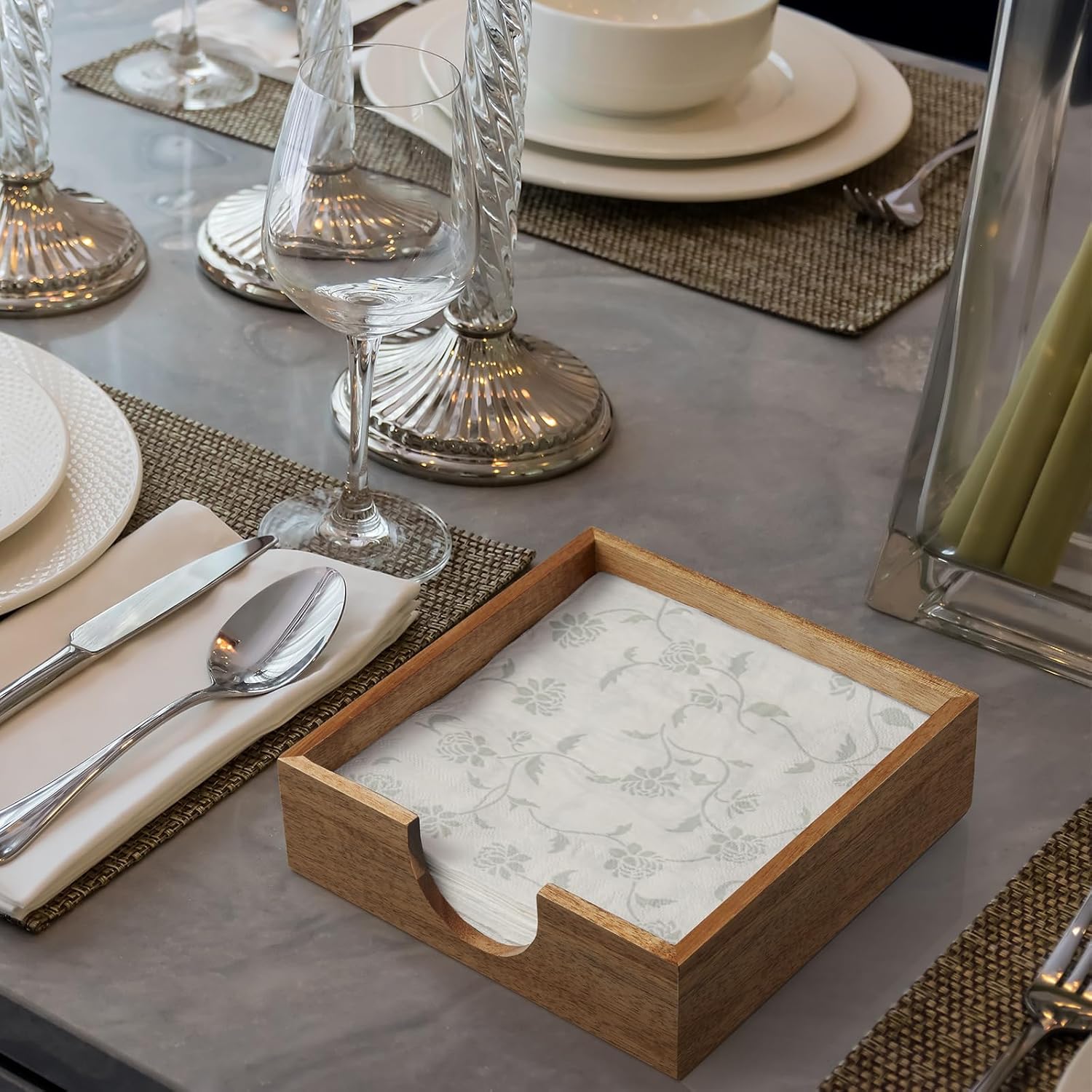 Wood Napkin Holder / Acacia / 7.32 x 7.32 x 2.2