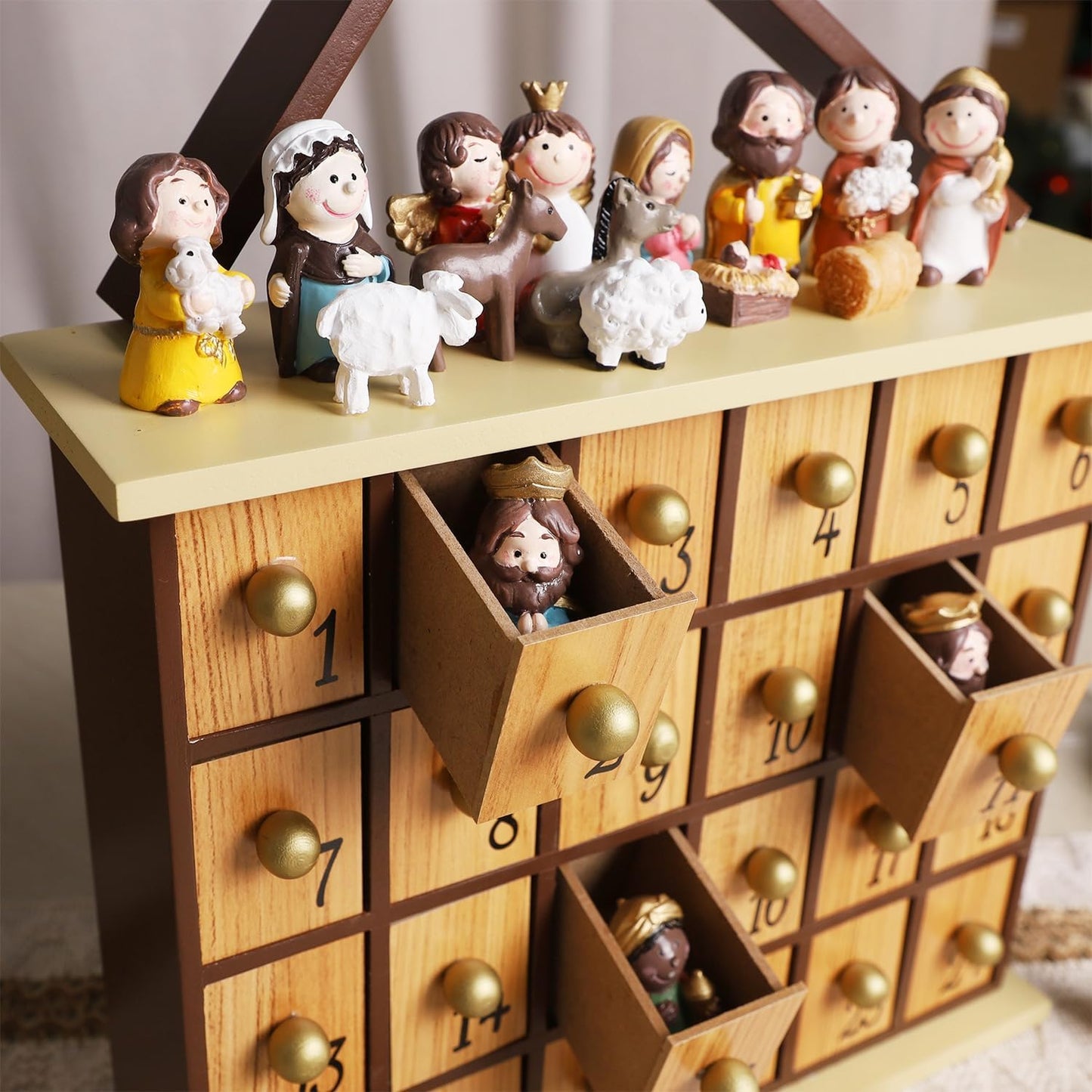 Juegoal Nativity Advent Calendar, Countdown to Christmas Advent Calendar with 24 Pieces Figures & 24 Drawers, Christian