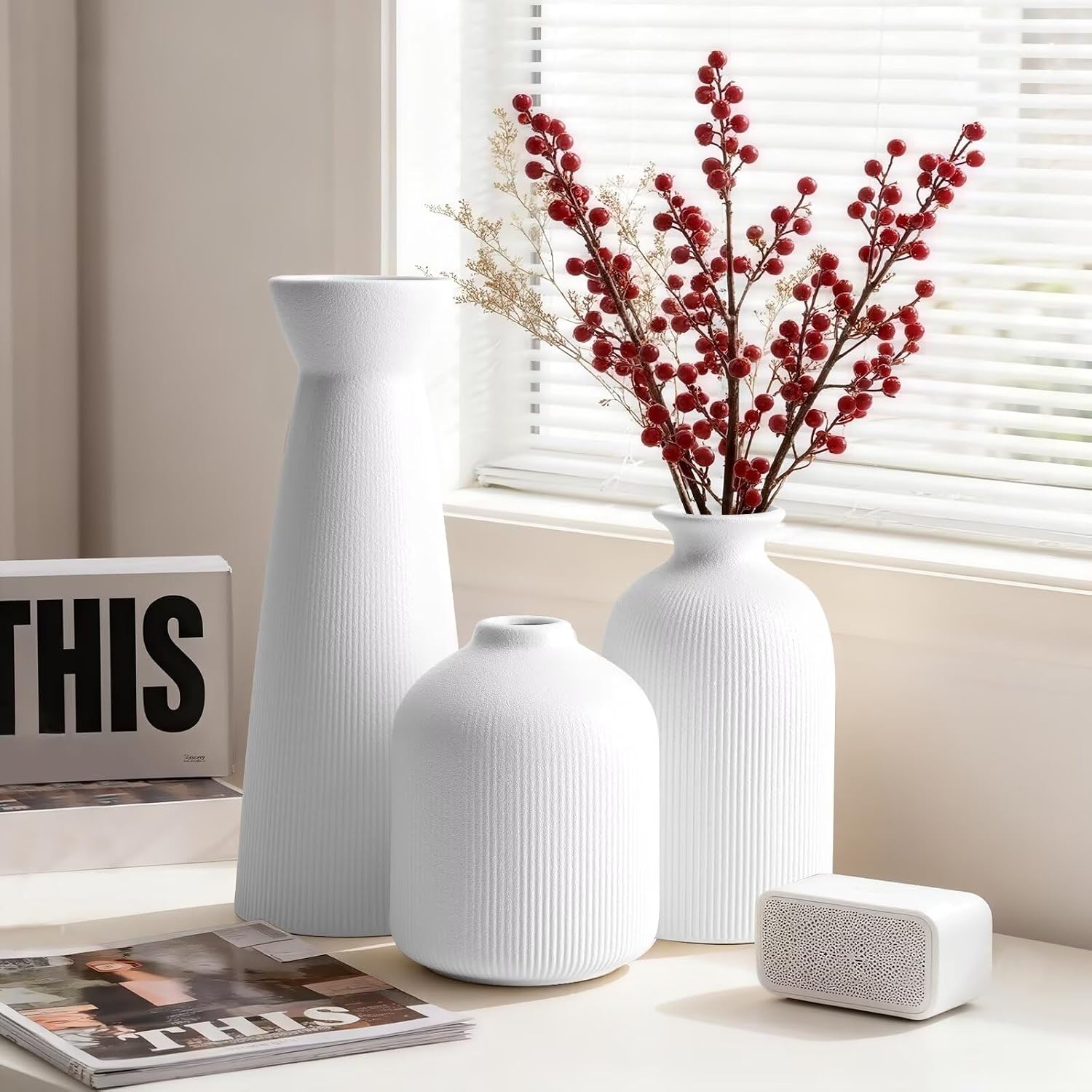 Ceramic Flower Vases / White / Set of 3