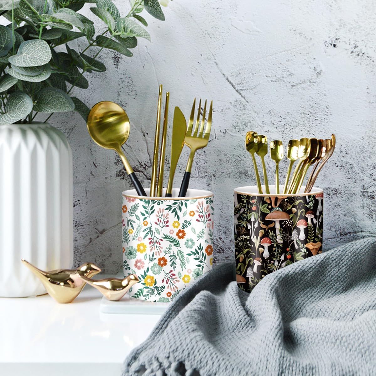 Ceramic Pen Cup Makeup Brush Holder / Mushrooms Pattern