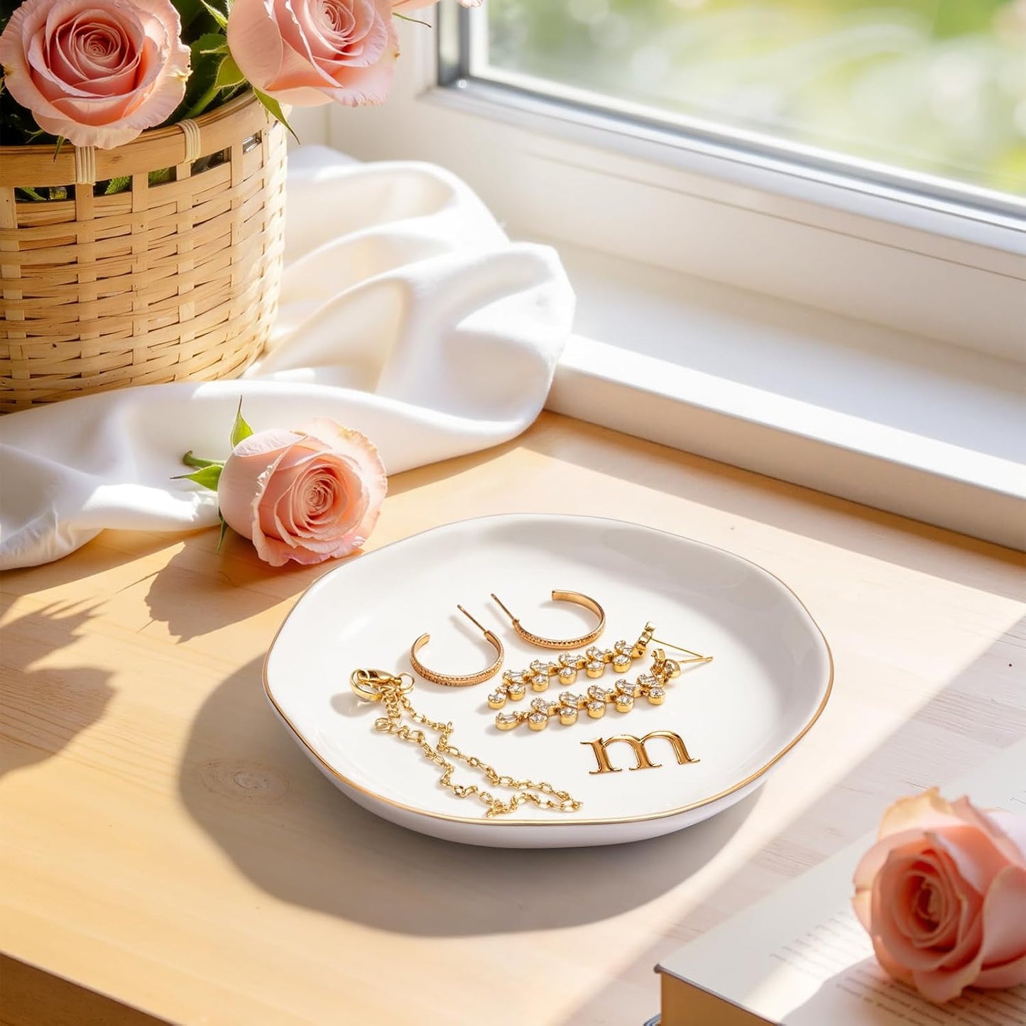 Ceramic Jewelry Tray / Gold-a