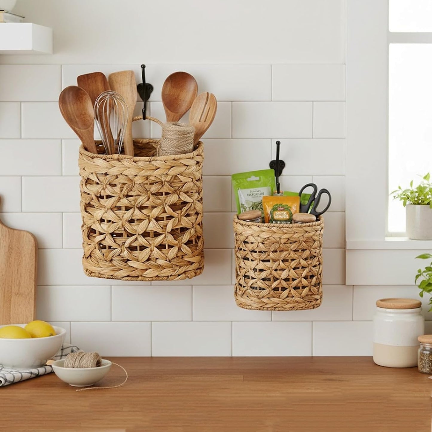 Wicker Wall Hanging Basket / Natural / Set of 2
