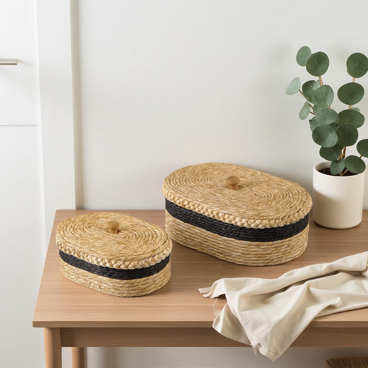 Woven Basket / Oval Decorative Storage Rattan Box / Brown / Set of 2