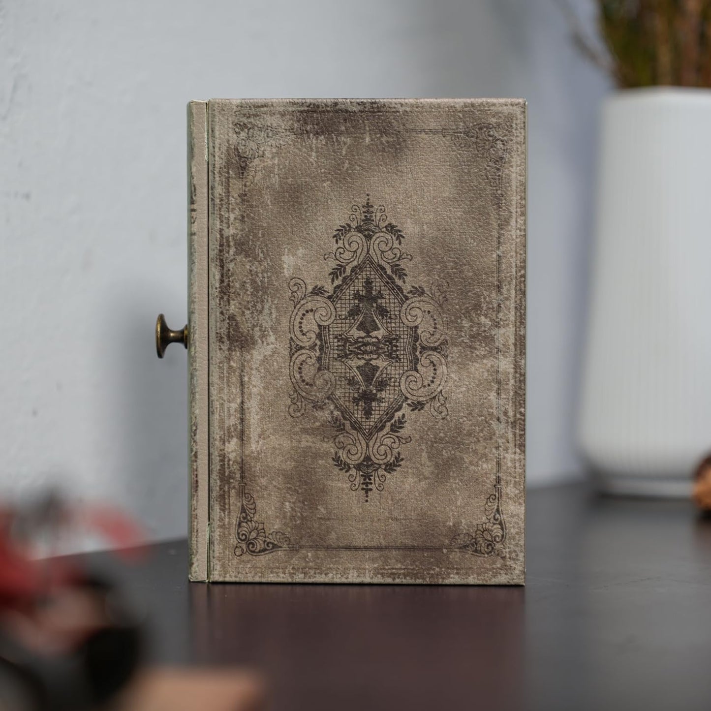 Vintage Book-Shaped Storage Box / S / Distressed Vintage Brown