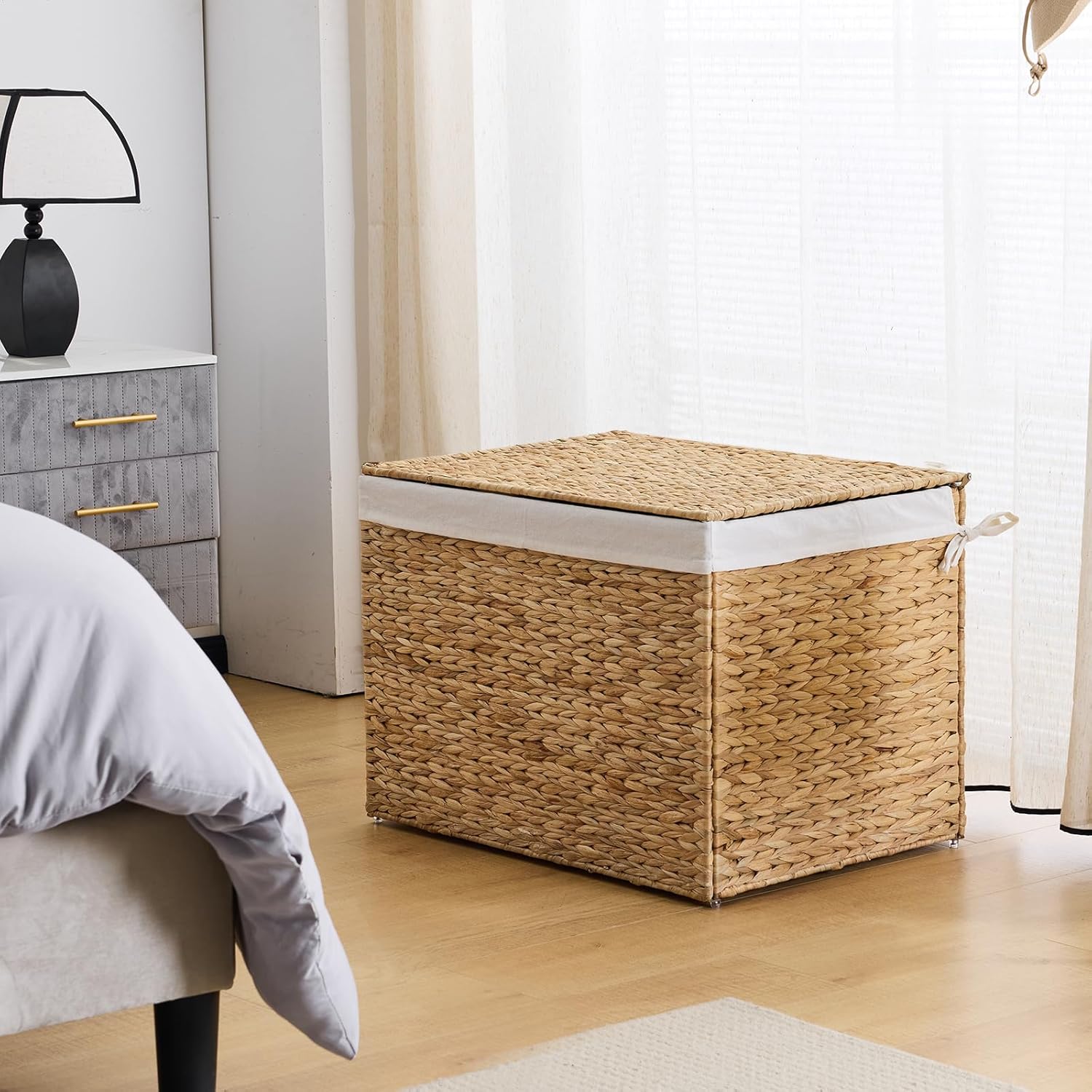 46.2 Gallon Wicker Shelf Basket / Natural / 27.6"L x 19.7"W x 19.7"H