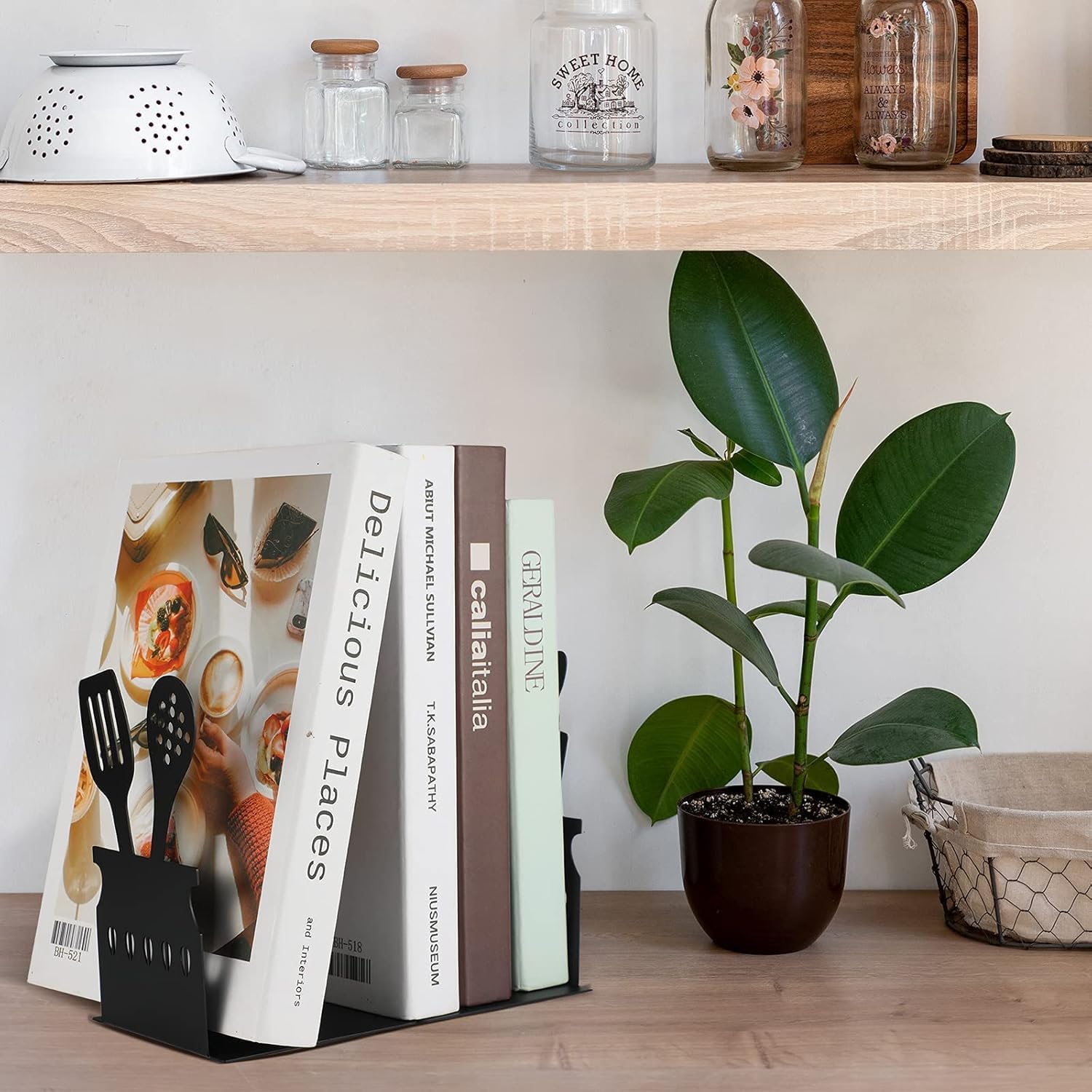 Metal Kitchen Bookends / Black / 5.9 x 3.9 x 3.9