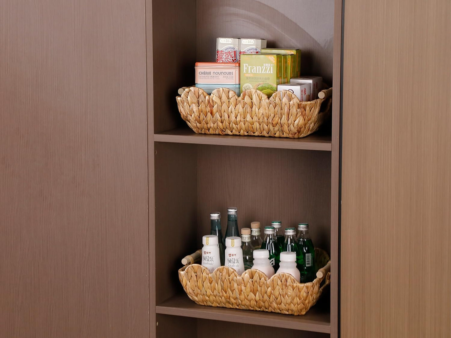 Wicker Basket for Gifts / Water Hyacinth