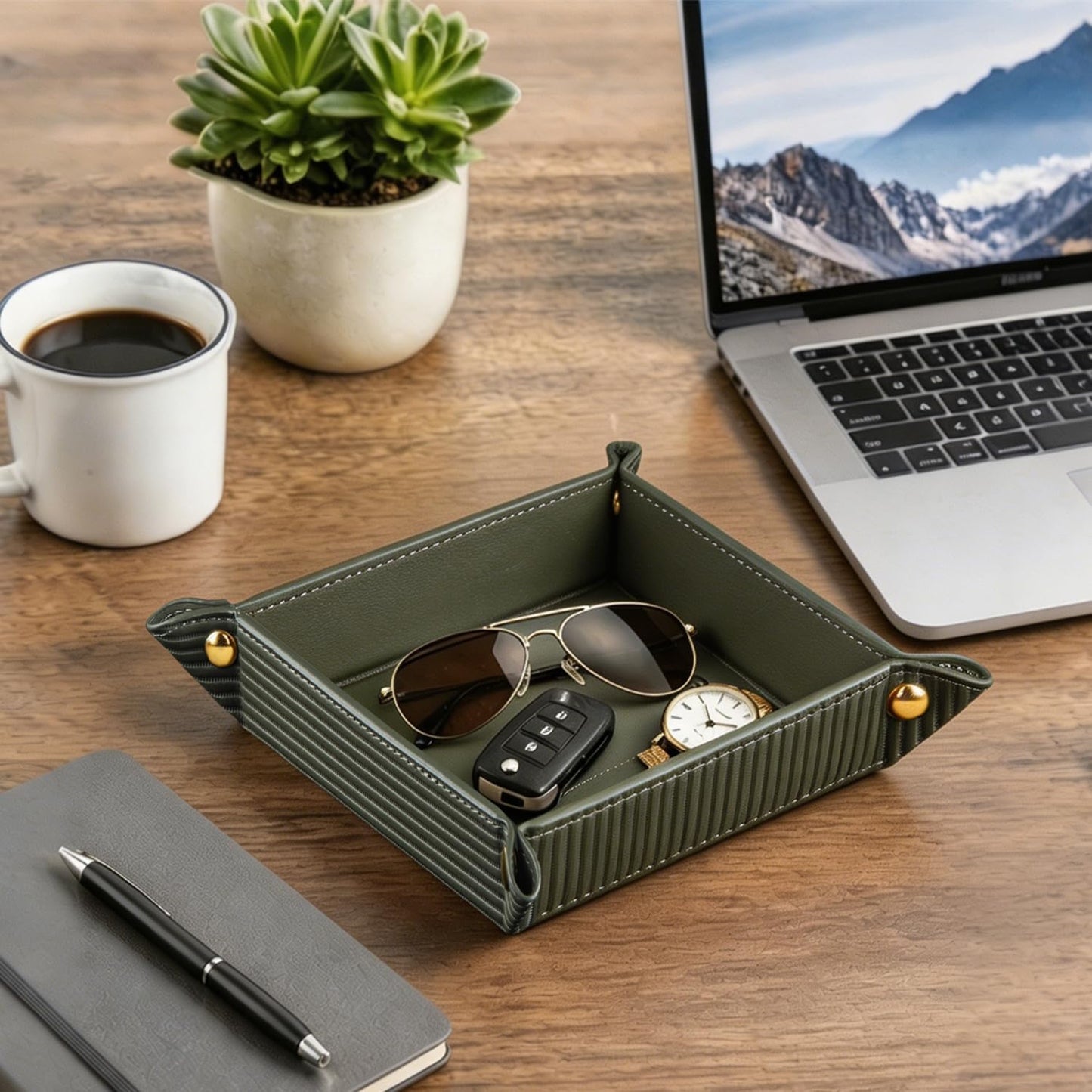 Light Valet Tray for Men / Green Rome