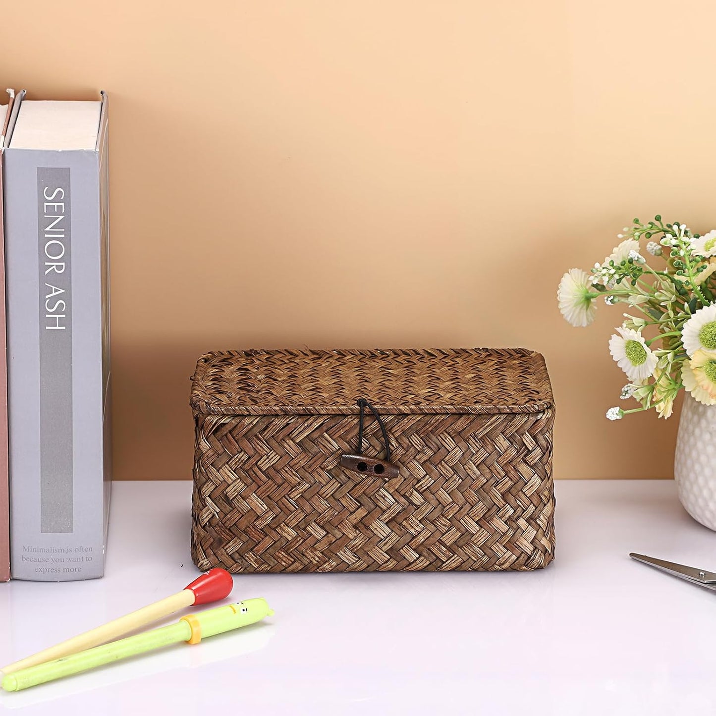 Handwoven Wicker Basket / 7.0 x 4.3 x 3.3 / Coffee Color