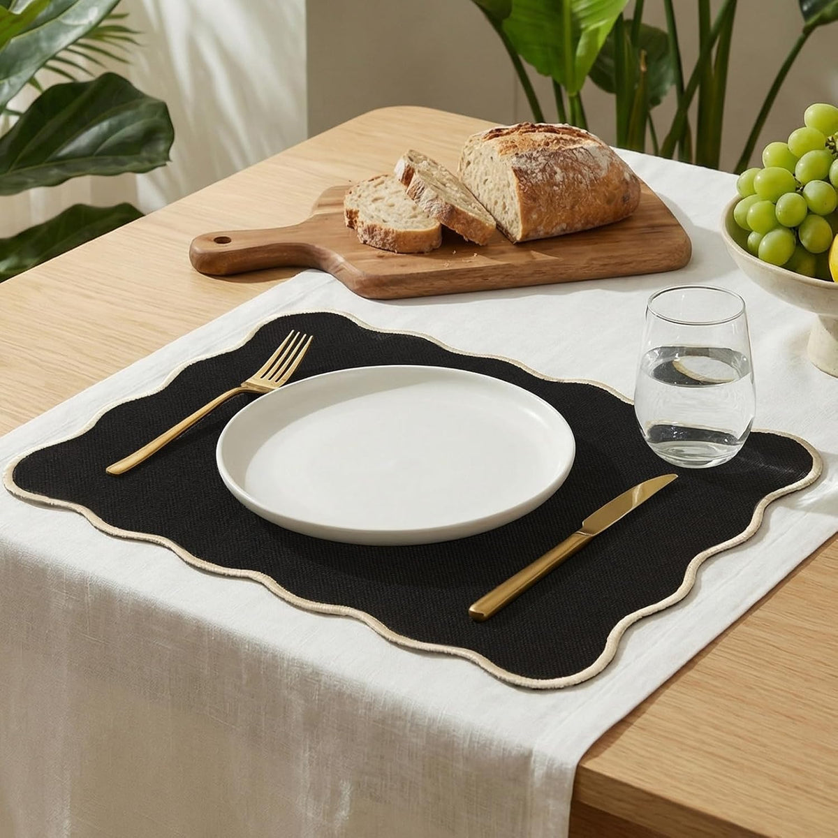 AHHFSMEI Faux Linen Placemats Set of 8 Heat Resistant Non-Slip Stain Proof Table Mats for Kitchen Dining Elegant Decor