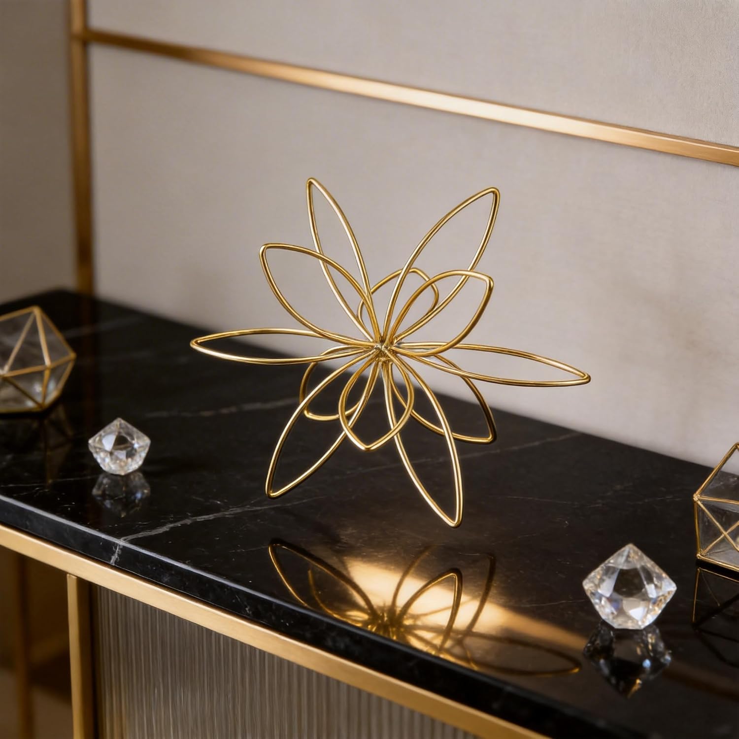 Brass Decorative Objects / Gold