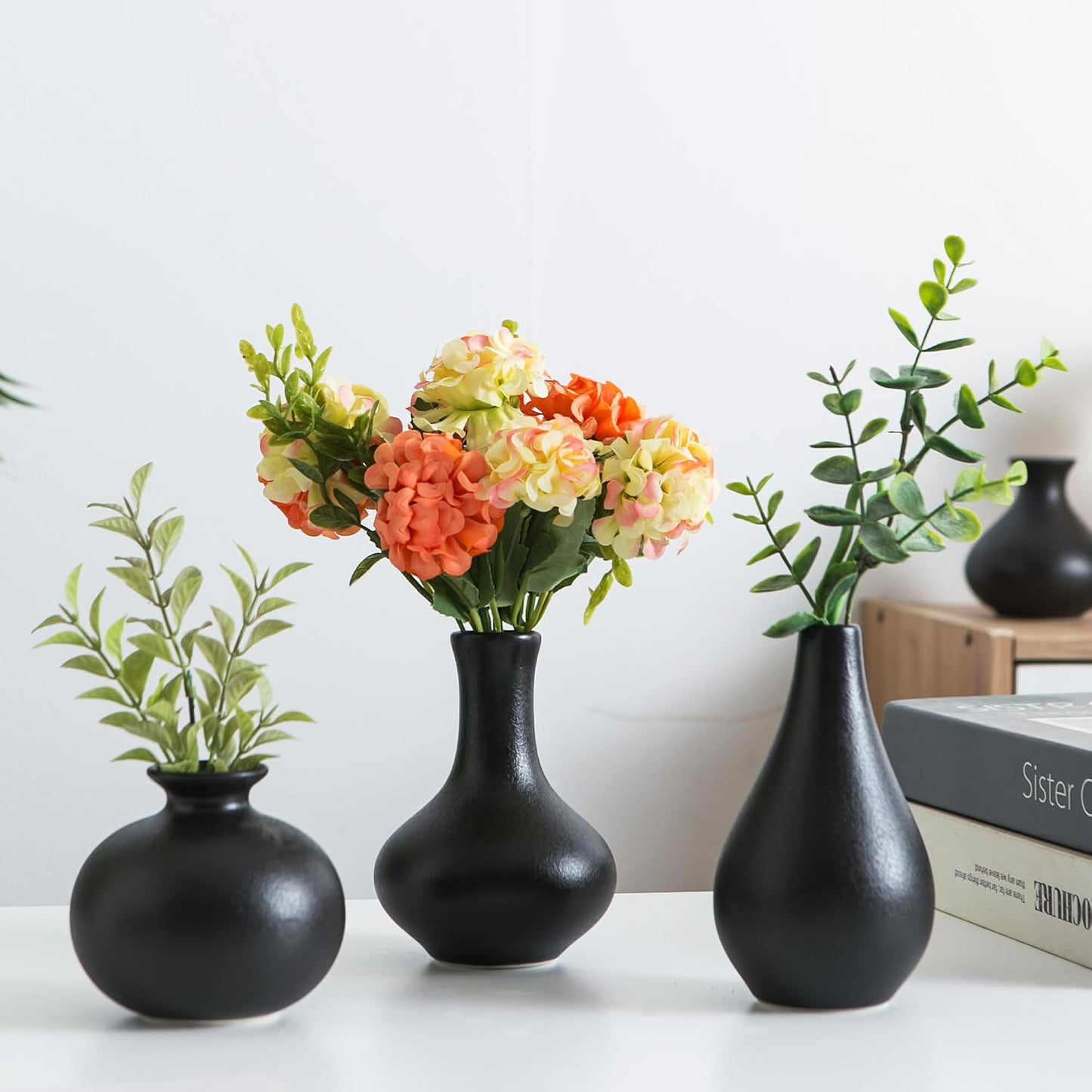 Small Ceramic Vase / Blacksmall Vase / Black / Set of 5