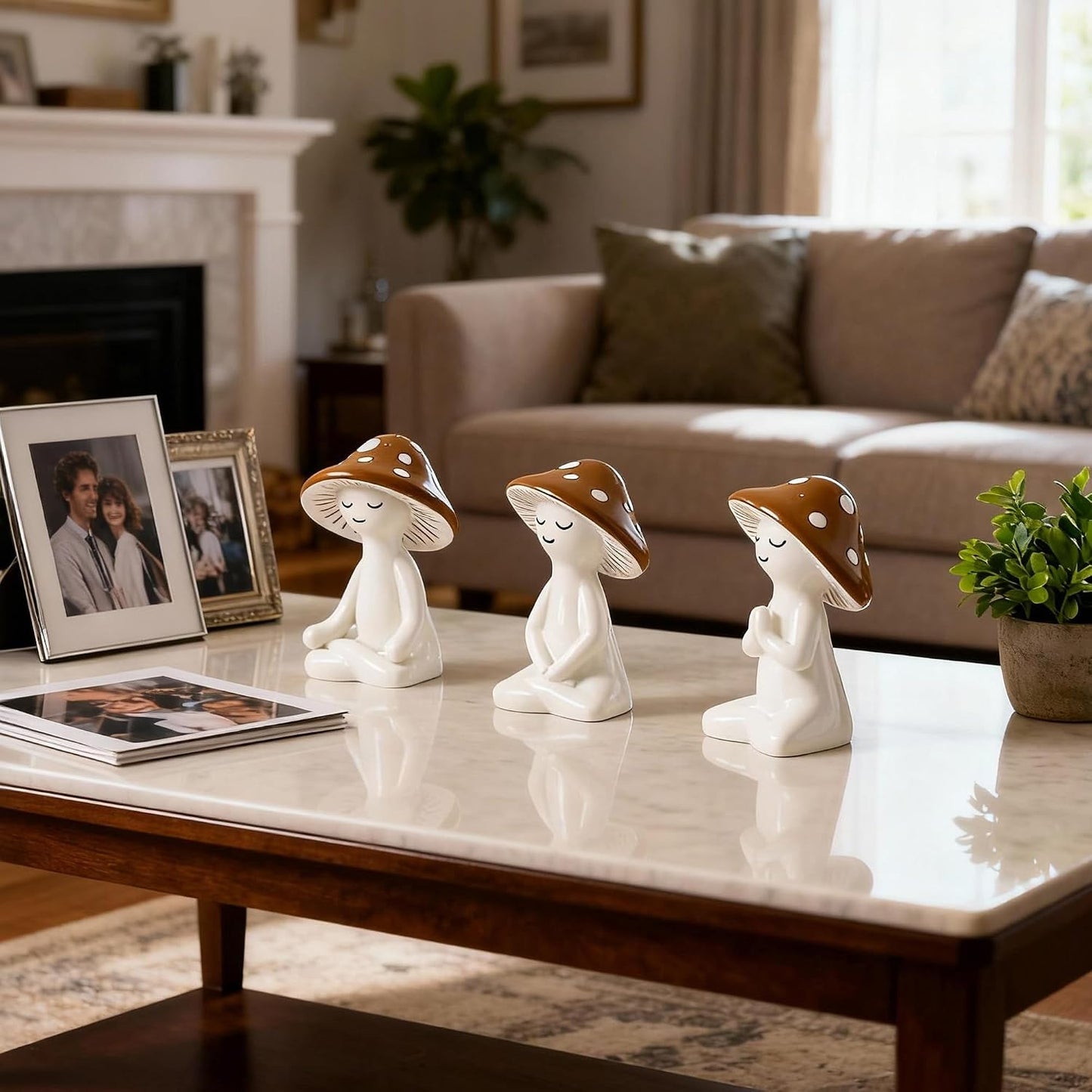 Meditation Mushroom Resin Statue / Set of 3