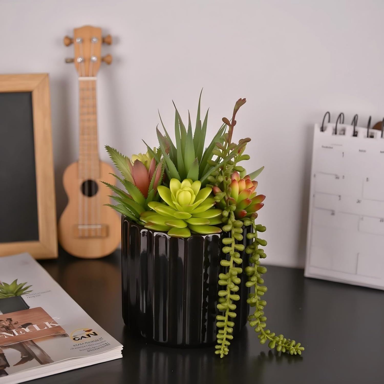 Ceramic Flower Pot / Black / 8 Inch