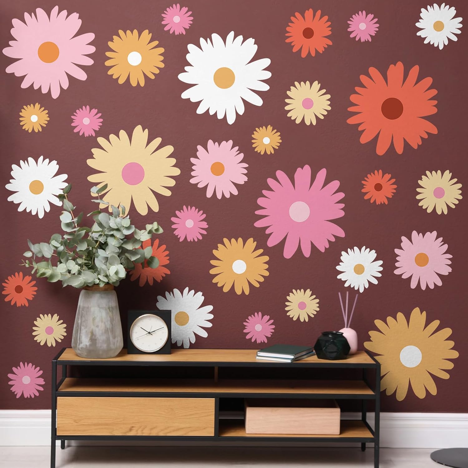 12 Sheet Daisy Wall Sticker Decal Removable Daisy Bedroom Room / Artsy Style / Bright Color / Pink